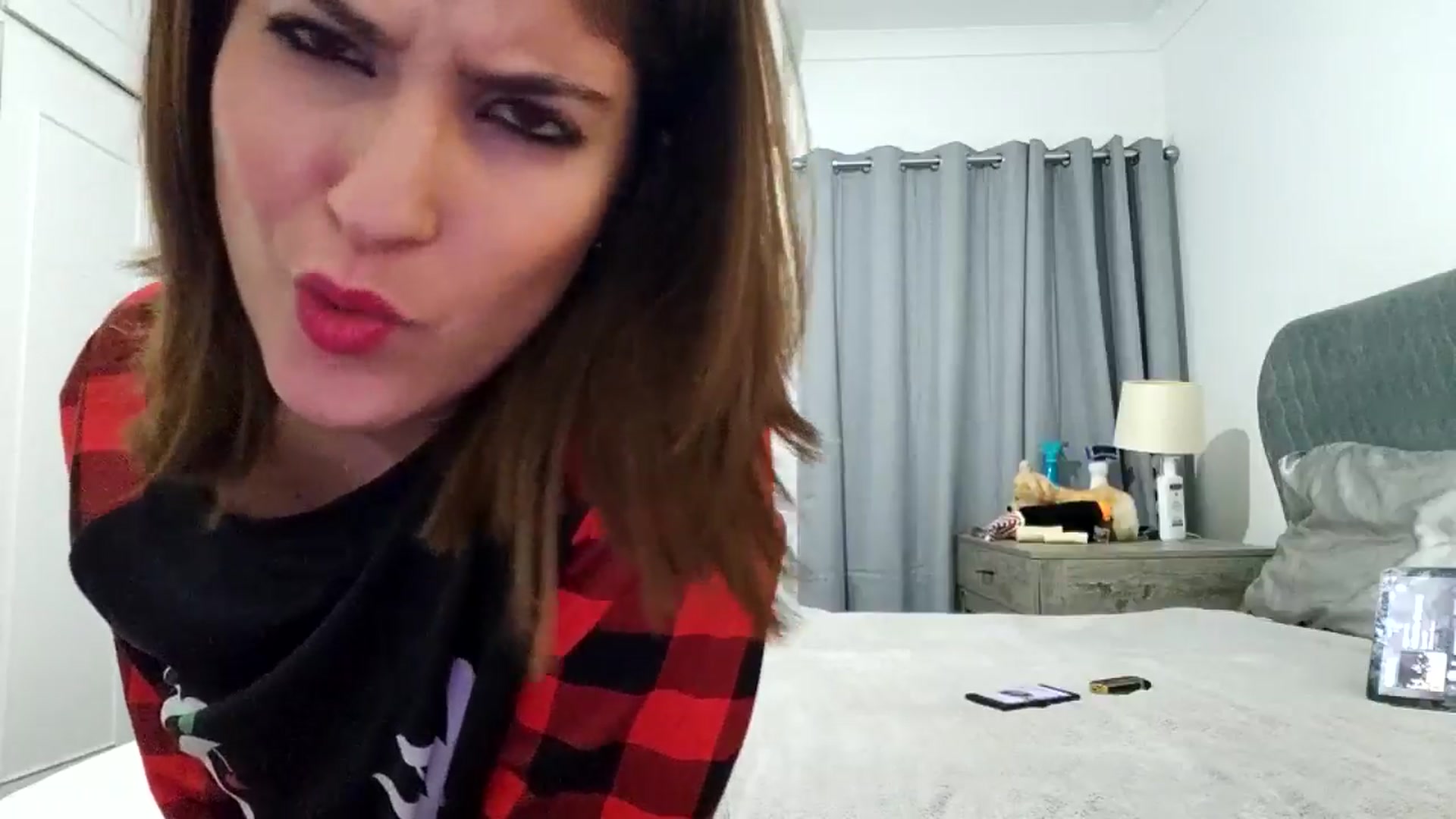 Gallery image thumbnail from RiaMartinez's myfreecams stream on, 12/25/2024, 24:04 image 4 of 20
