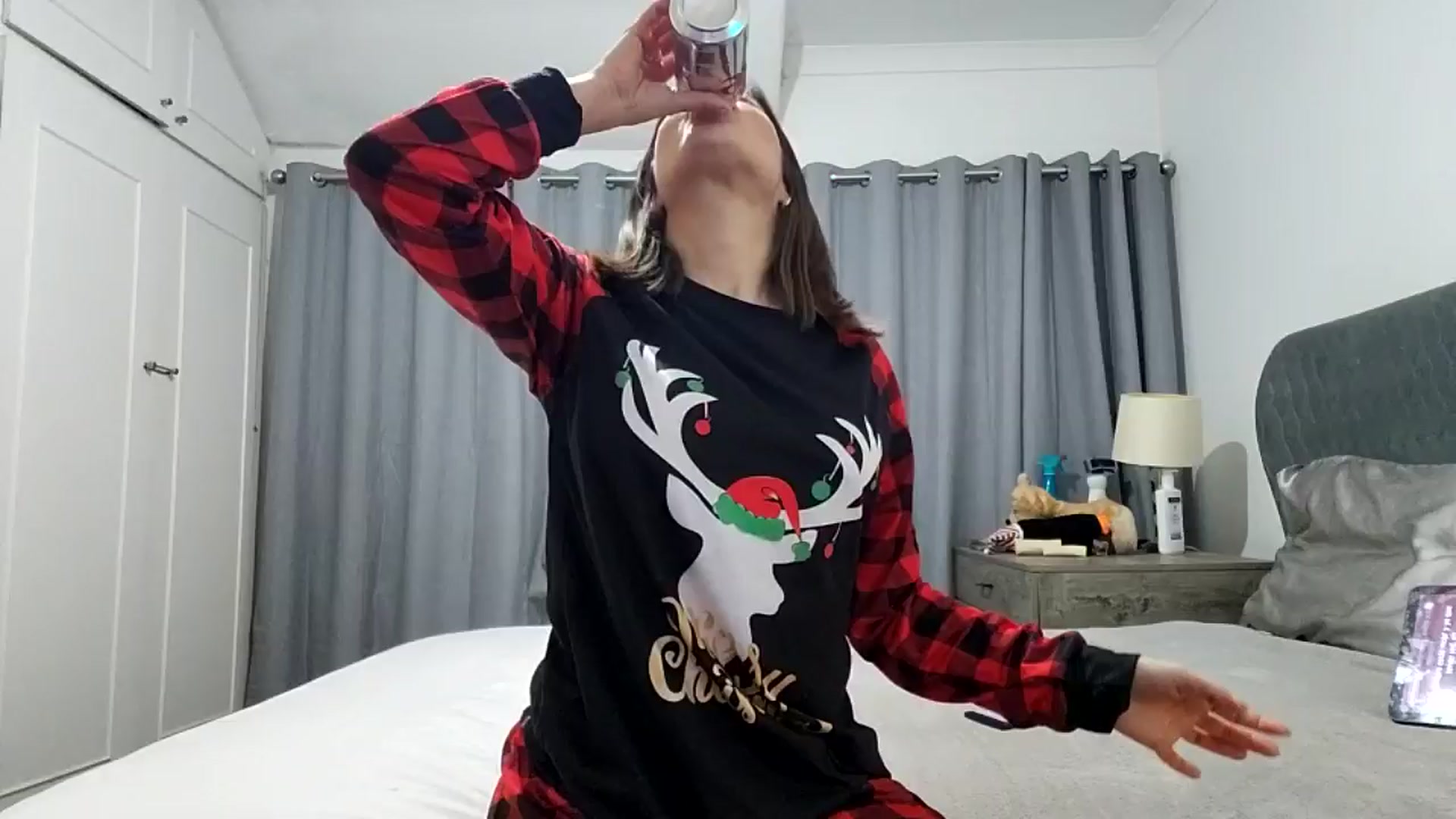 Gallery image thumbnail from RiaMartinez's myfreecams stream on, 12/25/2024, 24:04 image 1 of 20