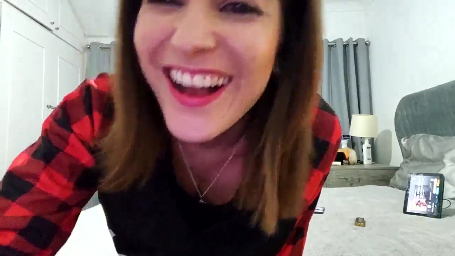 Gallery image thumbnail from RiaMartinez's myfreecams stream on, 12/25/2024, 24:04 image 10 of 20