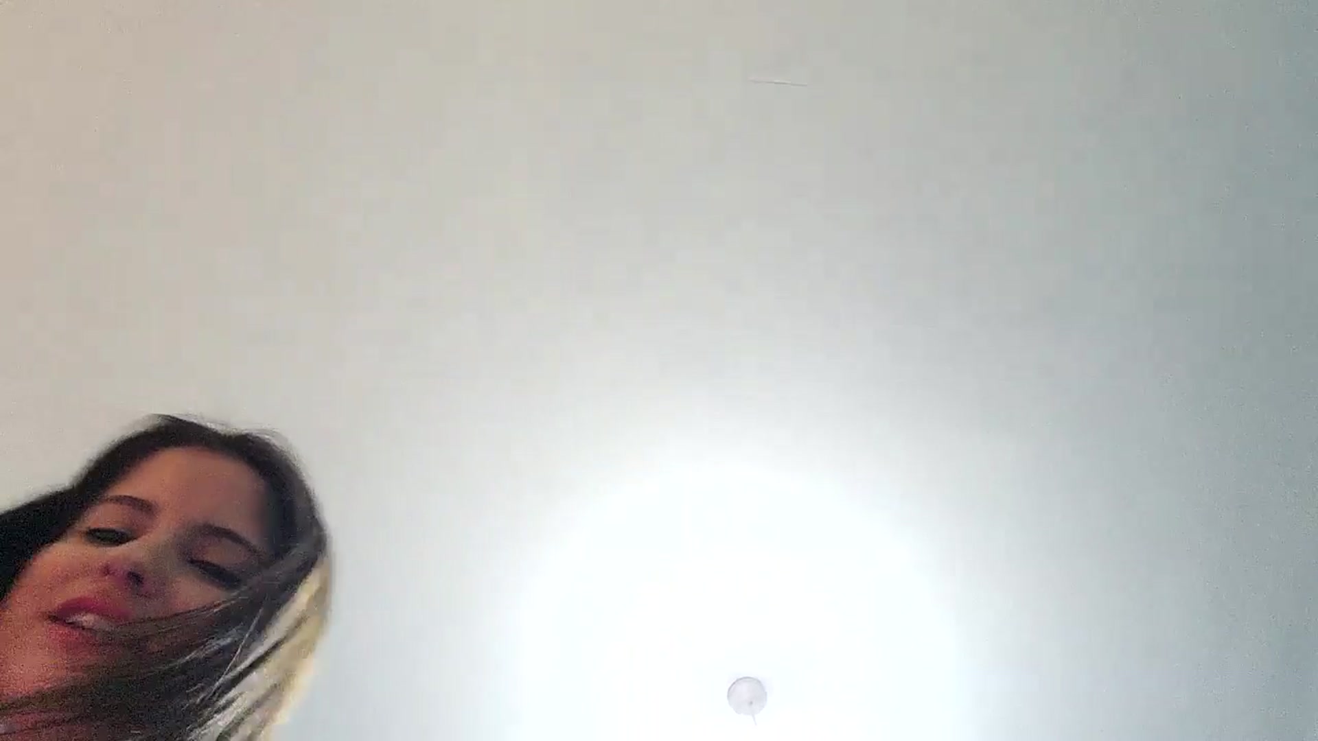Gallery image thumbnail from RiaMartinez's myfreecams stream on, 04/03/2025, 01:12 image 6 of 20