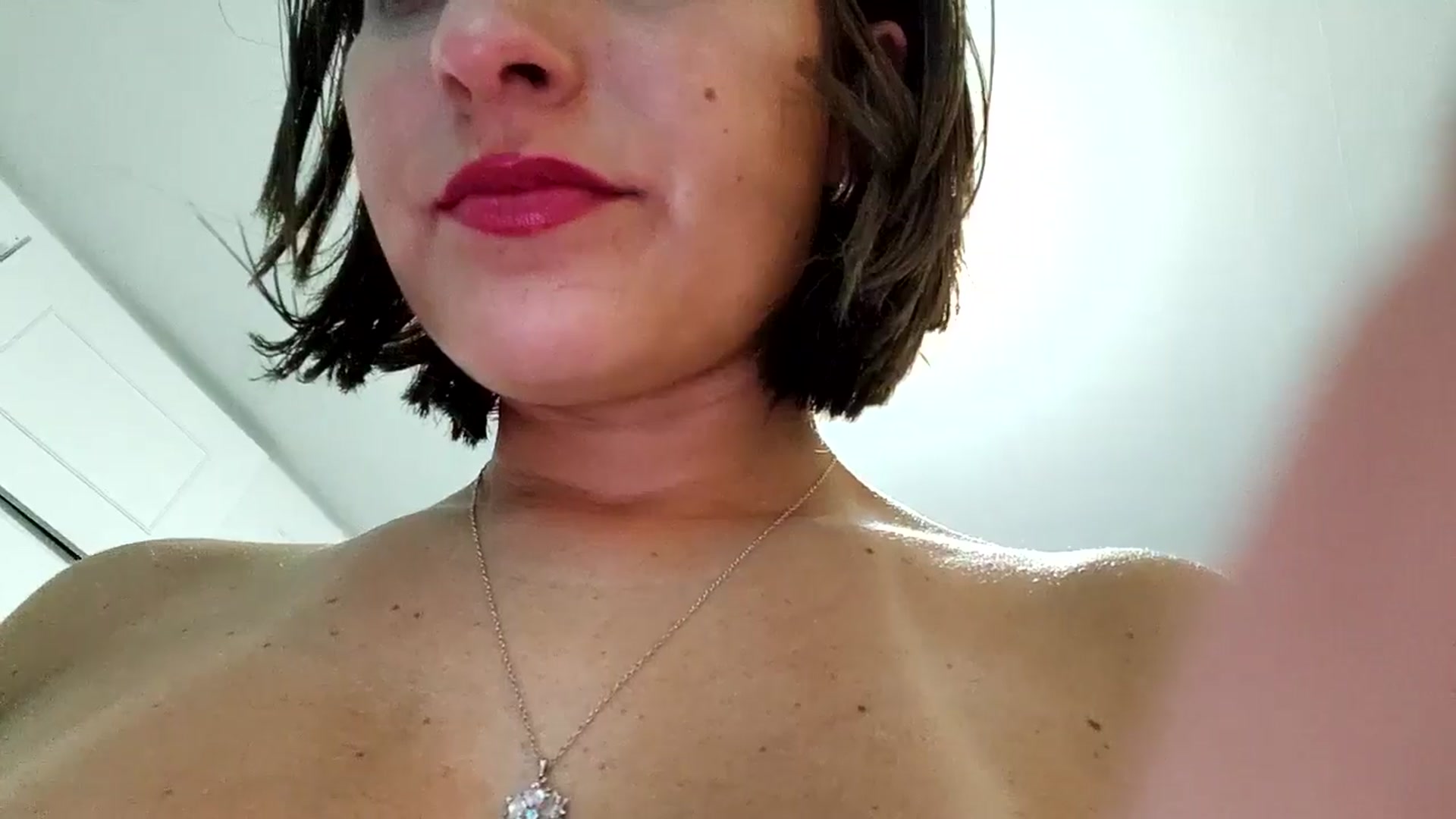 Gallery image thumbnail from RiaMartinez's myfreecams stream on, 05/24/2025, 03:14 image 3 of 20