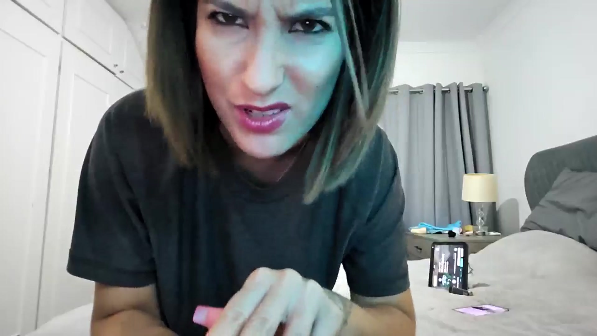 Gallery image thumbnail from RiaMartinez's myfreecams stream on, 06/27/2025, 23:48 image 16 of 20