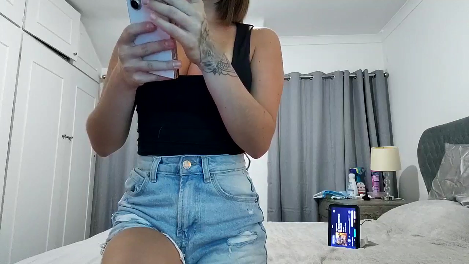 Gallery image thumbnail from RiaMartinez's myfreecams stream on, 07/28/2025, 23:39 image 7 of 20