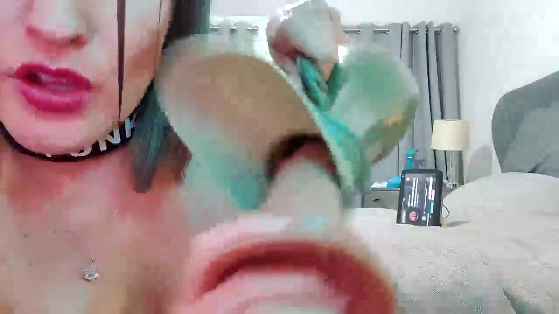 Gallery image thumbnail from RiaMartinez's myfreecams stream on, 10/08/2025, 01:09 image 9 of 20