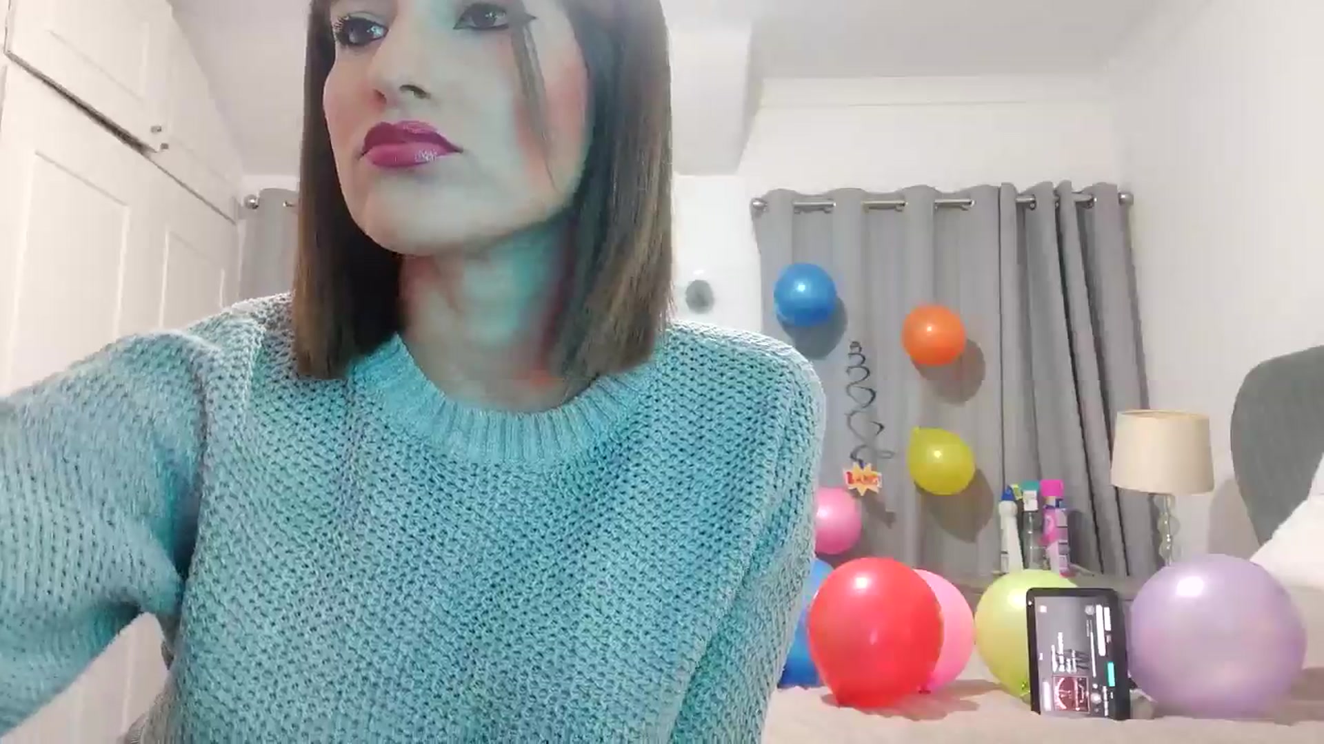 Gallery image thumbnail from RiaMartinez's myfreecams stream on, 11/01/2025, 22:05 image 6 of 20