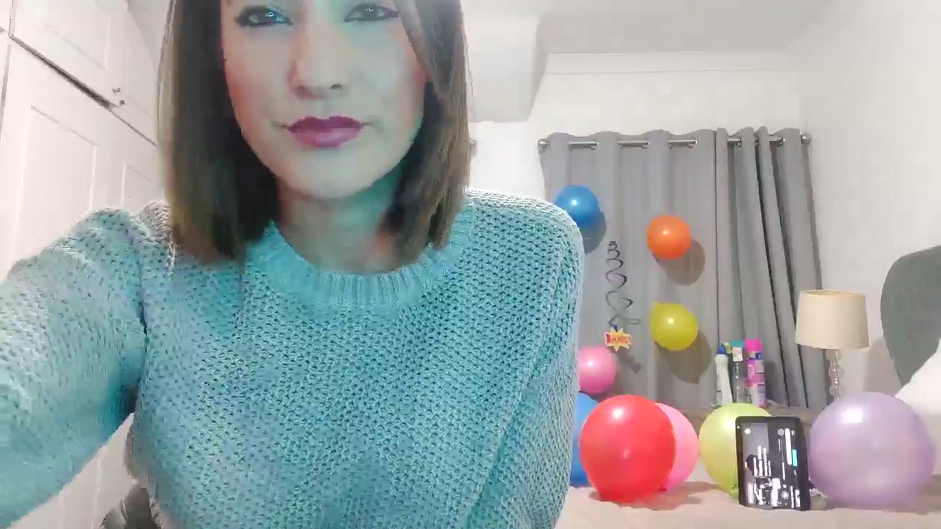 Gallery image thumbnail from RiaMartinez's myfreecams stream on, 11/01/2025, 22:39 image 9 of 20