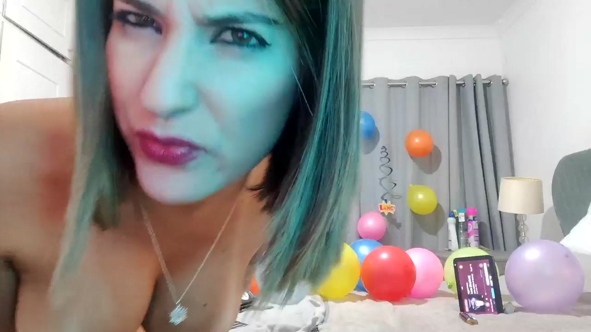 Gallery image thumbnail from RiaMartinez's myfreecams stream on, 11/02/2025, 02:38 image 12 of 20