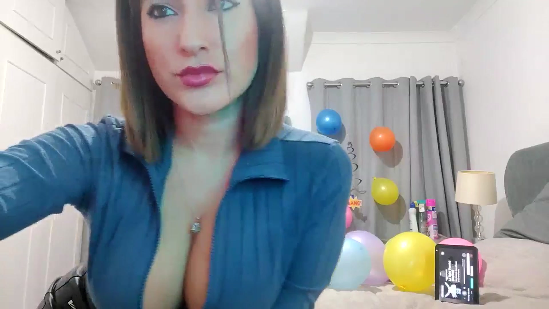 Gallery image thumbnail from RiaMartinez's myfreecams stream on, 11/02/2025, 22:14 image 4 of 20