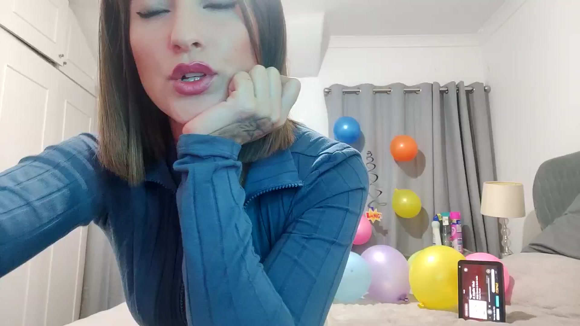 Gallery image thumbnail from RiaMartinez's myfreecams stream on, 11/02/2025, 23:56 image 18 of 20