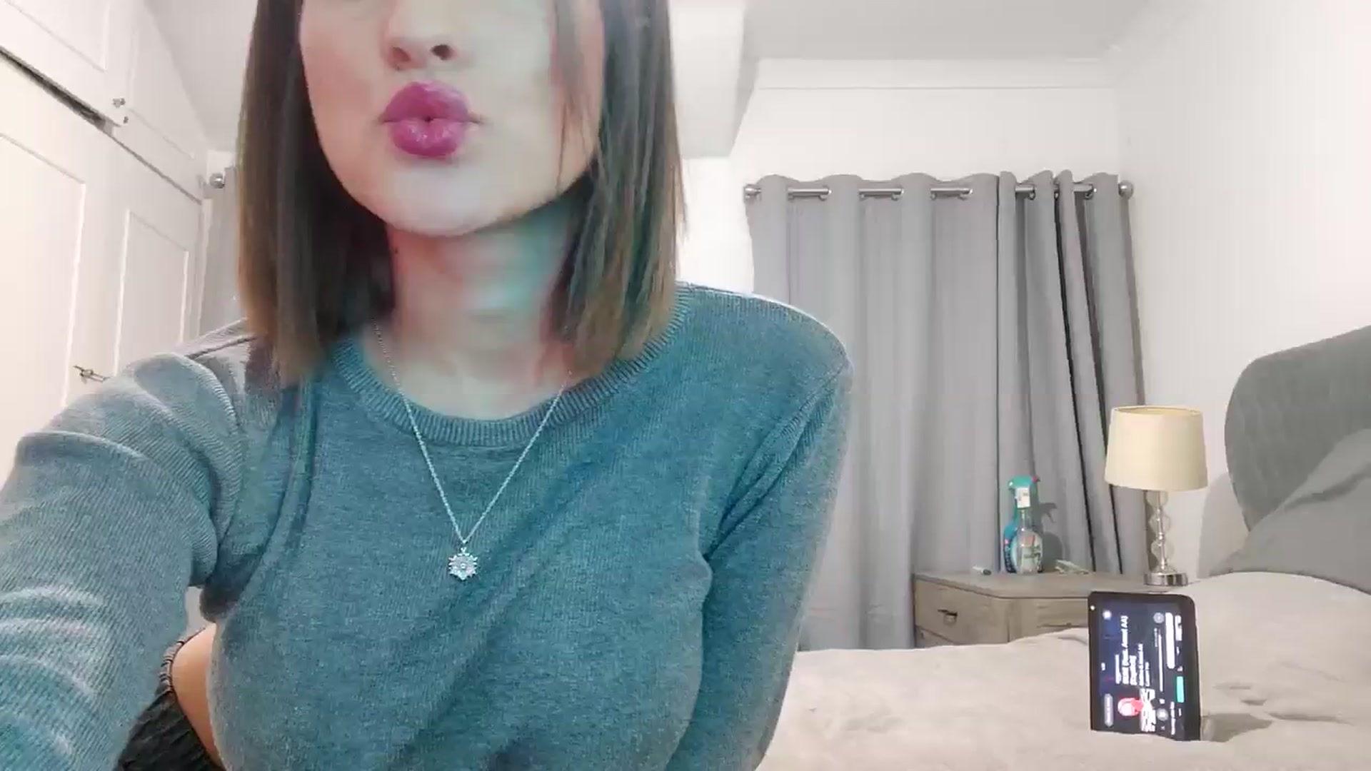 Gallery image thumbnail from RiaMartinez's myfreecams stream on, 11/07/2025, 01:56 image 12 of 20