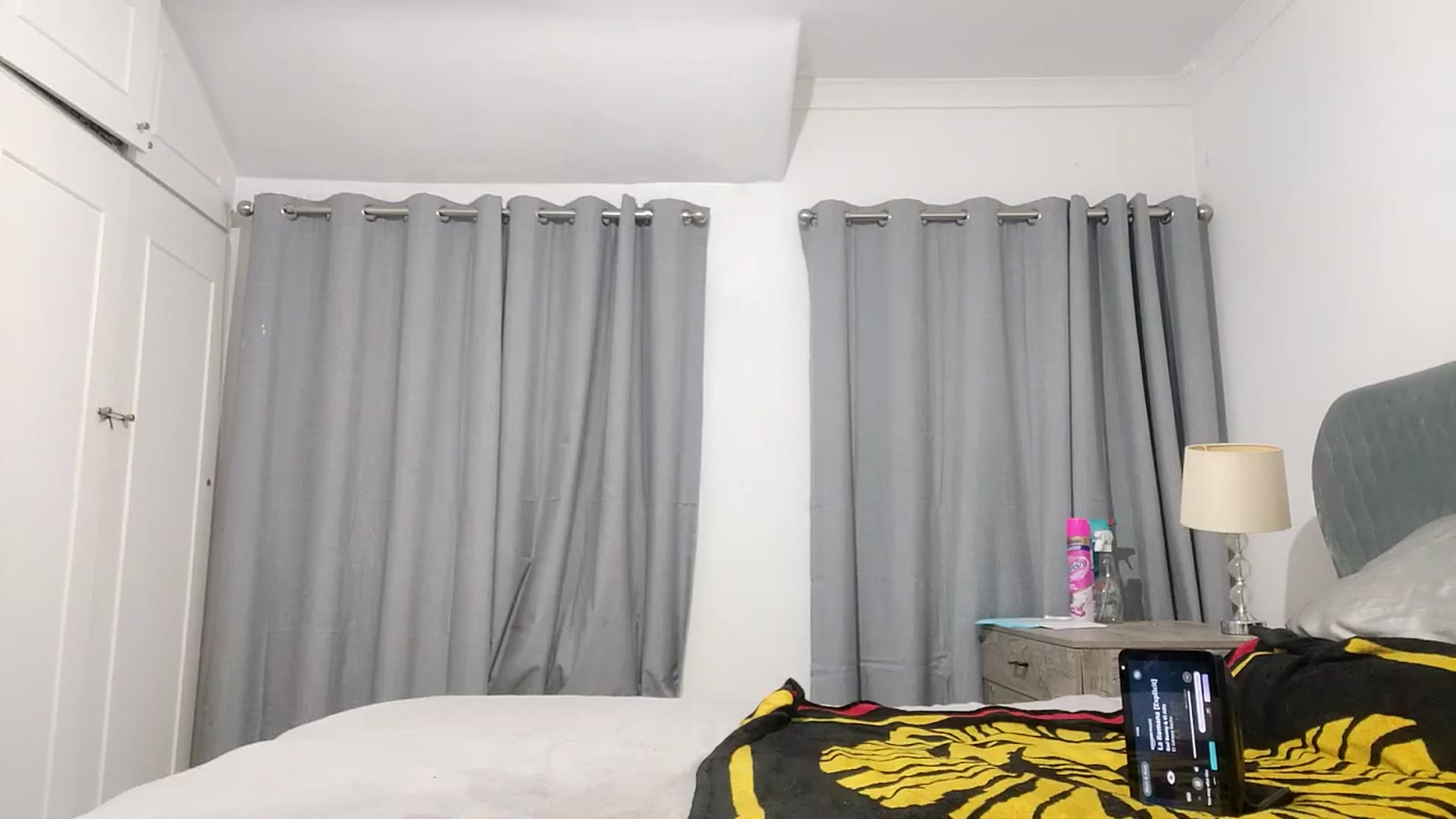 Gallery image thumbnail from RiaMartinez's myfreecams stream on, 11/26/2025, 24:19 image 18 of 20