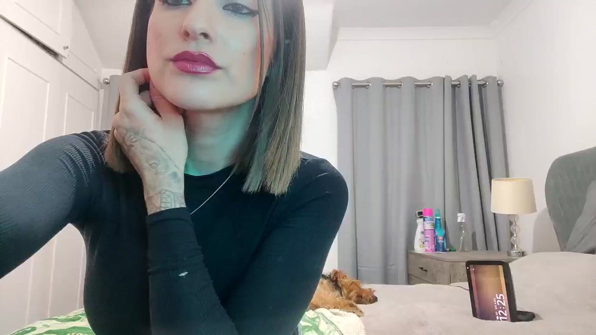 Gallery image thumbnail from RiaMartinez's myfreecams stream on, 12/06/2025, 24:27 image 20 of 20