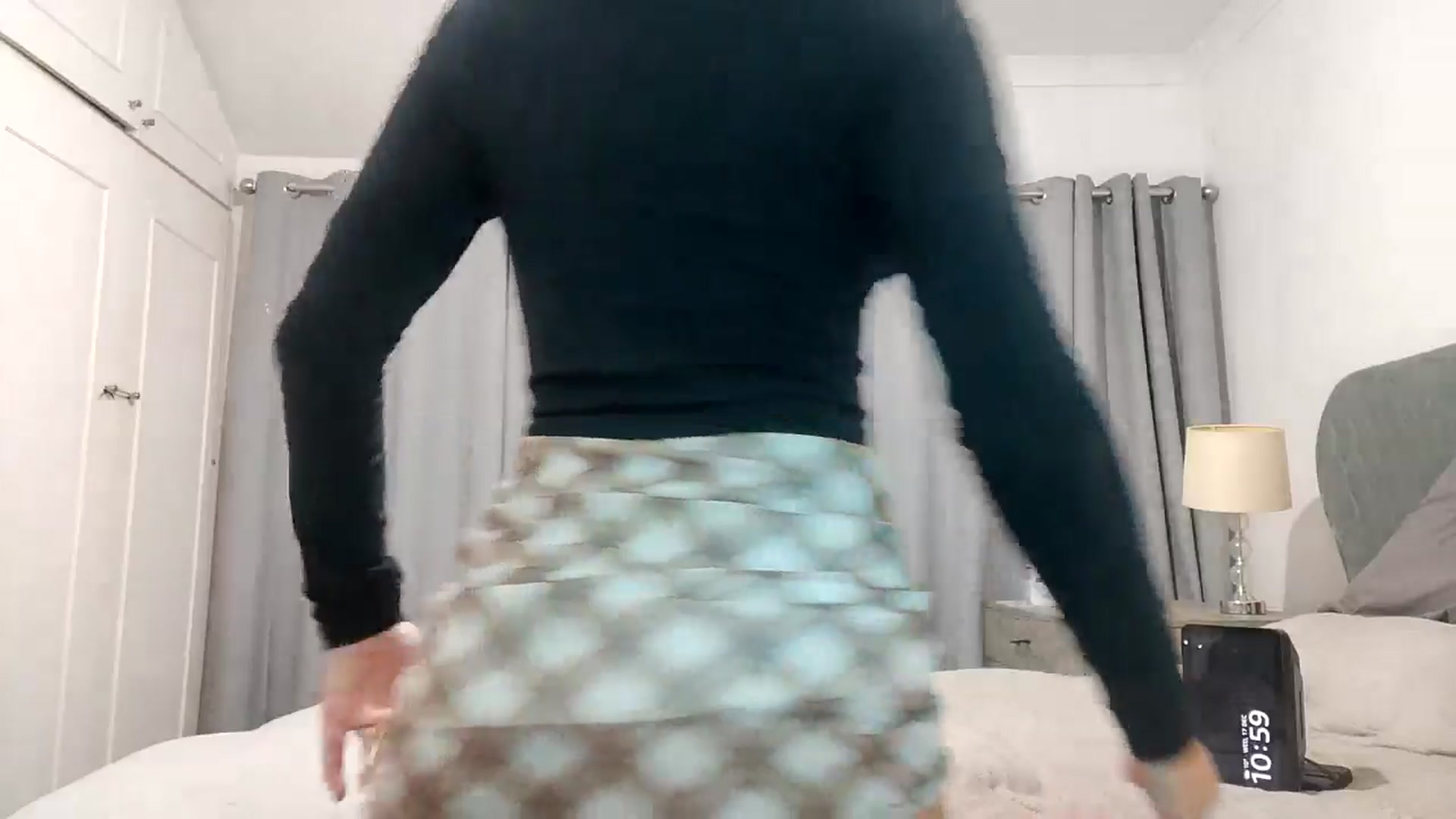 Gallery image thumbnail from RiaMartinez's myfreecams stream on, 12/17/2025, 23:23 image 17 of 20