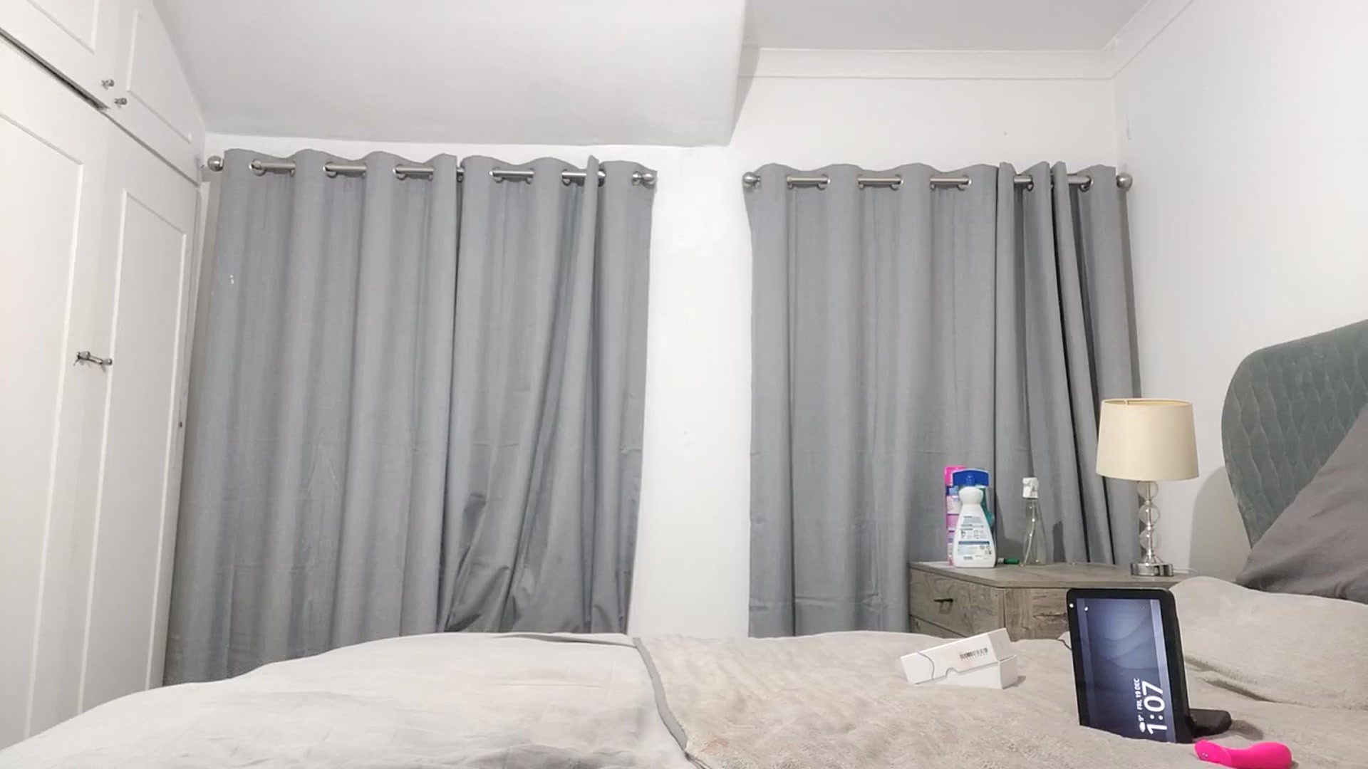 Gallery image thumbnail from RiaMartinez's myfreecams stream on, 12/19/2025, 01:16 image 9 of 20