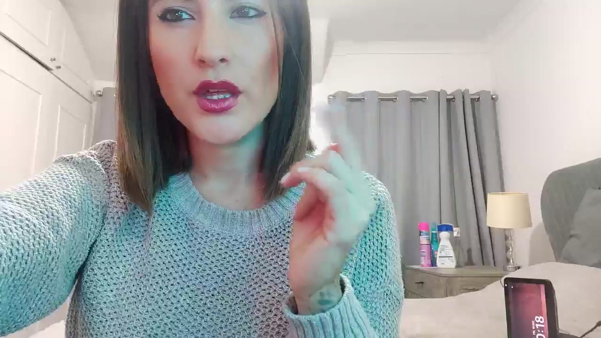 Gallery image thumbnail from RiaMartinez's myfreecams stream on, 12/20/2025, 24:20 image 6 of 20