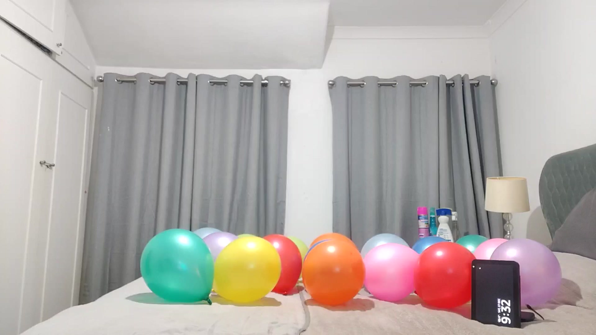 Gallery image thumbnail from RiaMartinez's myfreecams stream on, 12/28/2025, 24:03 image 1 of 20