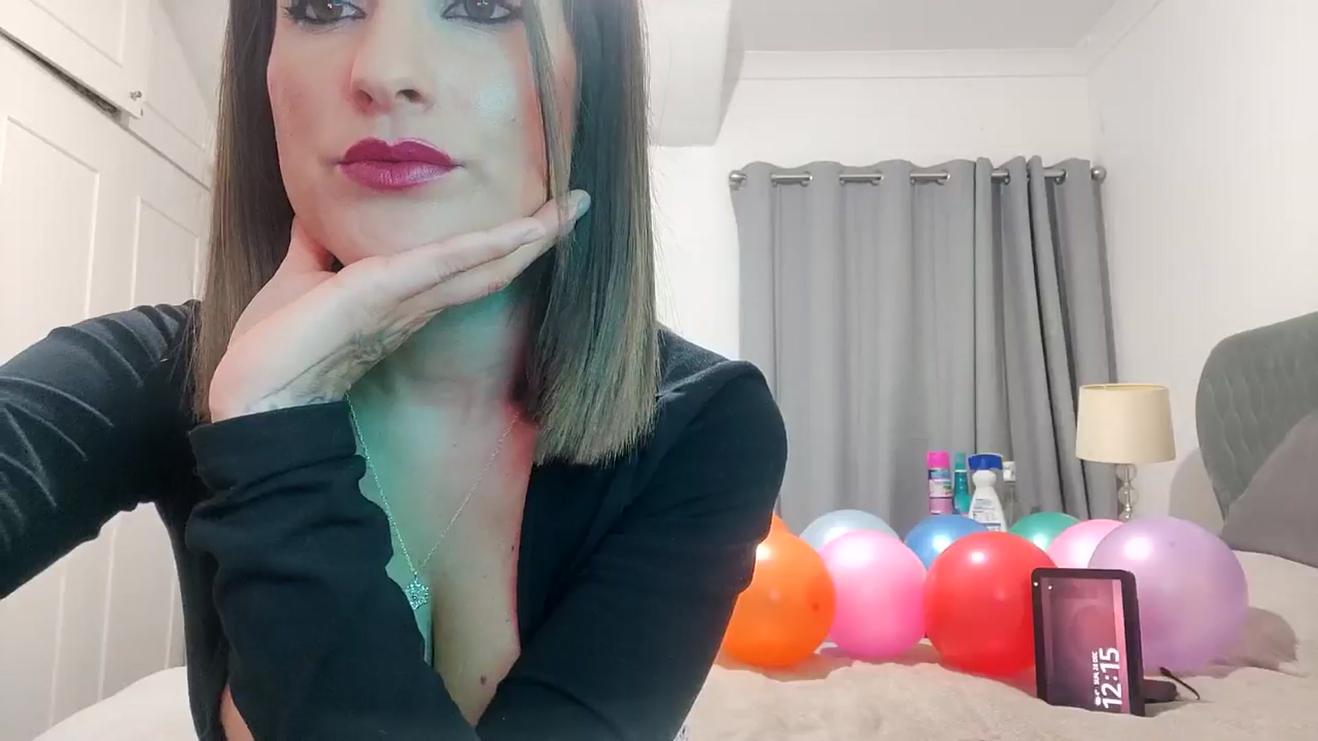 Gallery image thumbnail from RiaMartinez's myfreecams stream on, 12/28/2025, 02:53 image 2 of 20