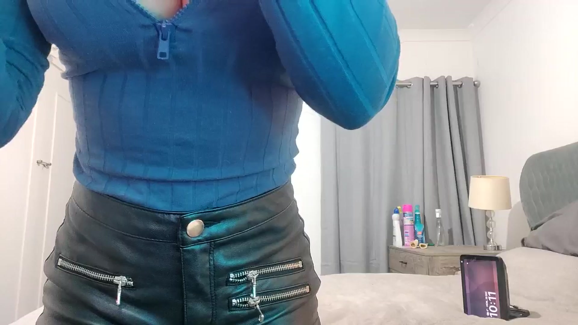Gallery image thumbnail from RiaMartinez's myfreecams stream on, 12/30/2025, 01:51 image 3 of 20