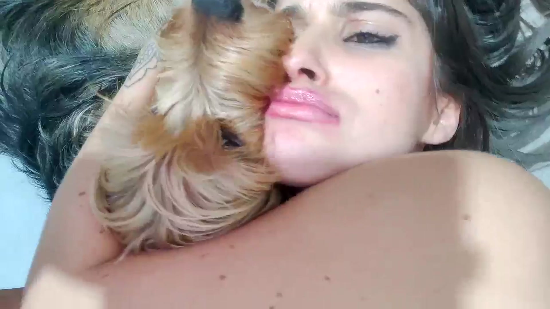 Gallery image thumbnail from RiaMartinez's myfreecams stream on, 01/31/2026, 07:32 image 6 of 20