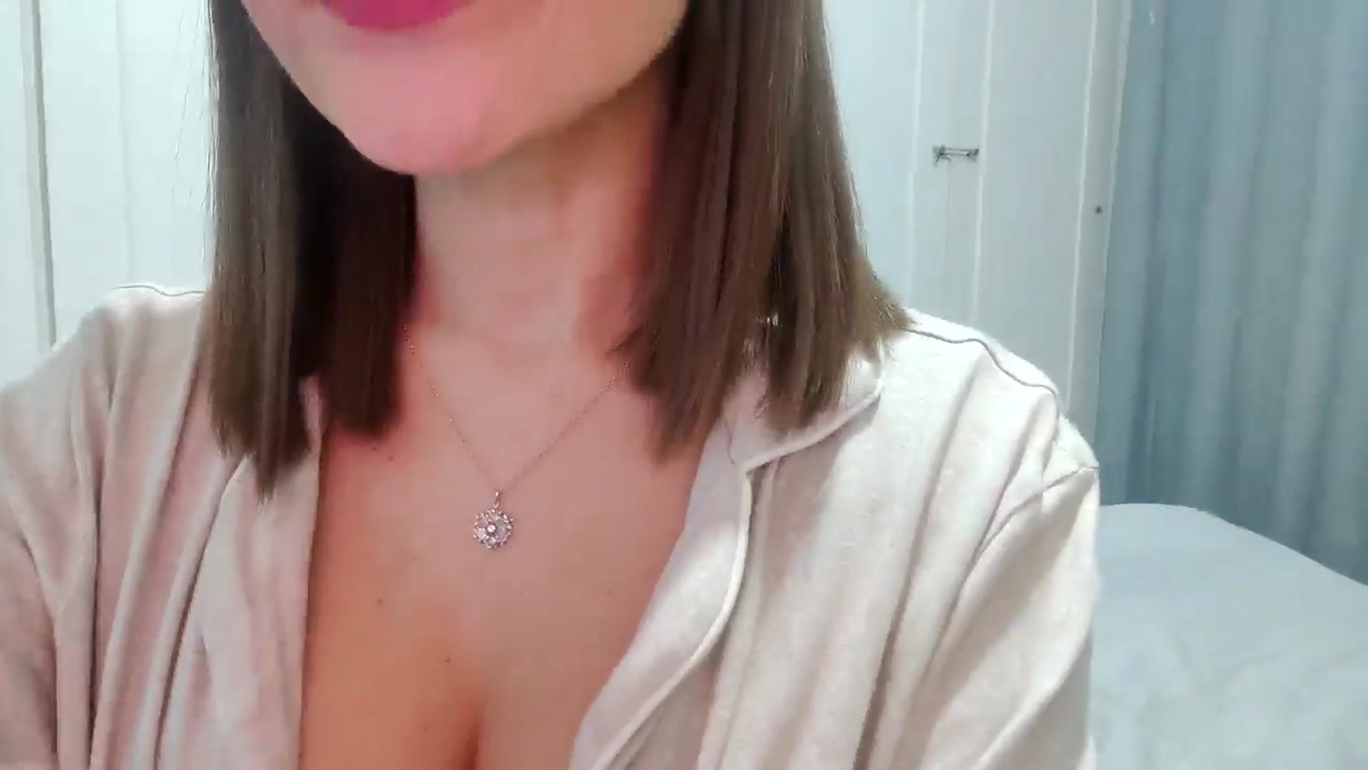 Gallery image thumbnail from RiaMartinez's myfreecams stream on, 02/17/2026, 04:06 image 18 of 20