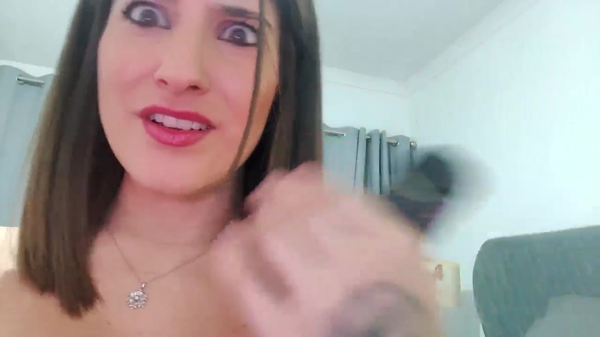 Gallery image thumbnail from RiaMartinez's myfreecams stream on, 03/10/2026, 24:52 image 6 of 20