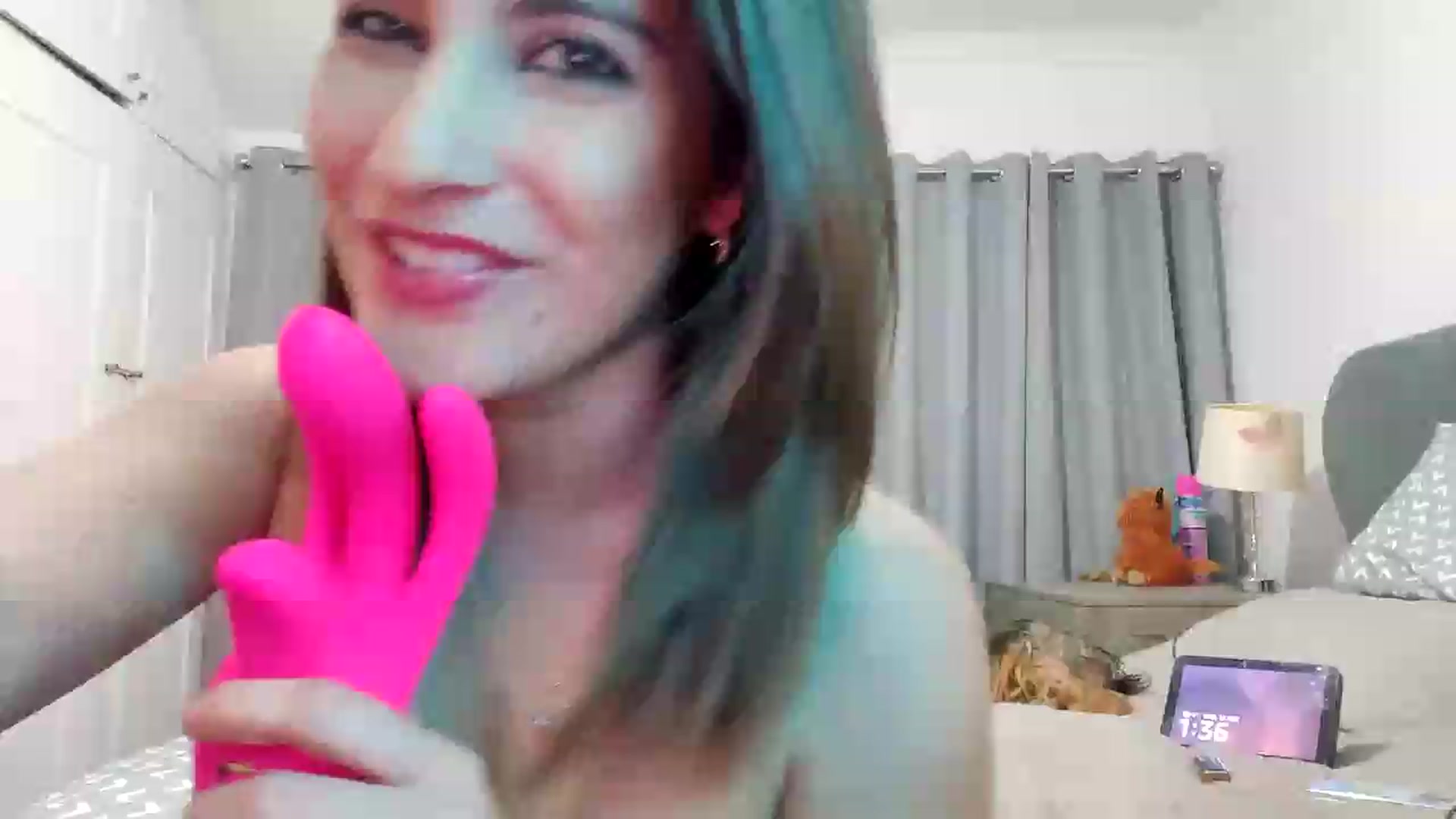 Gallery image thumbnail from RiaMartinez's myfreecams stream on, 05/13/2026, 24:49 image 1 of 20