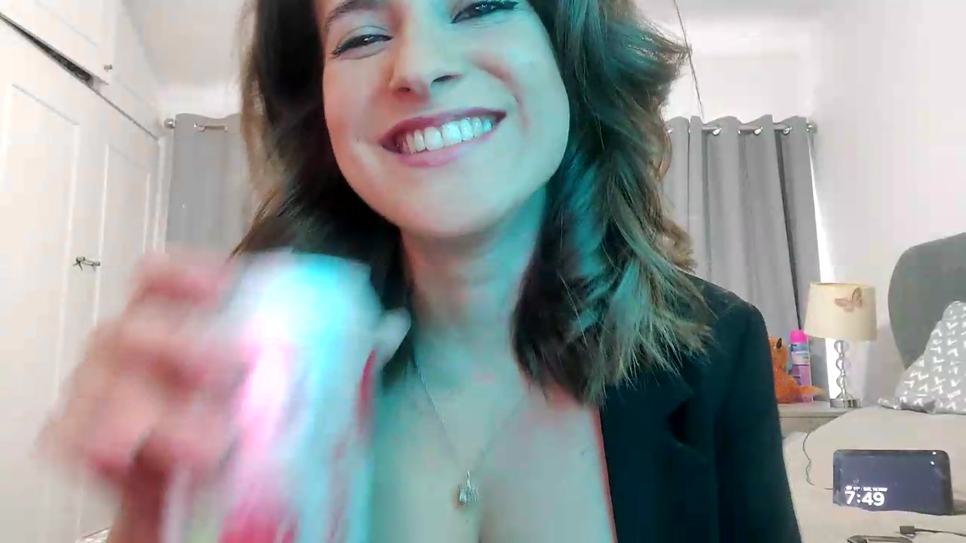 Gallery image thumbnail from RiaMartinez's myfreecams stream on, 05/16/2026, 19:19 image 4 of 20