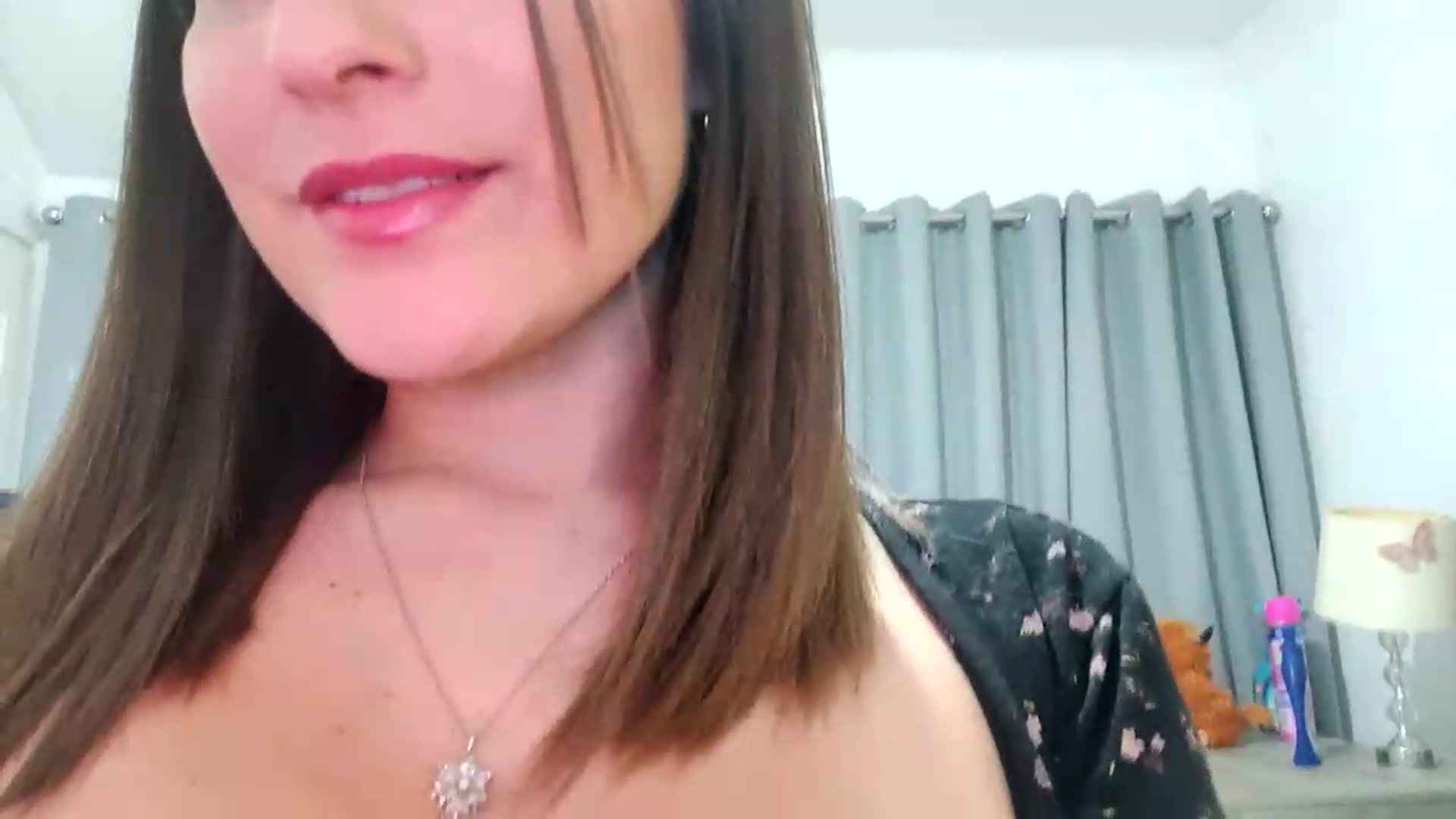 Gallery image thumbnail from RiaMartinez's myfreecams stream on, 06/12/2026, 24:43 image 18 of 20