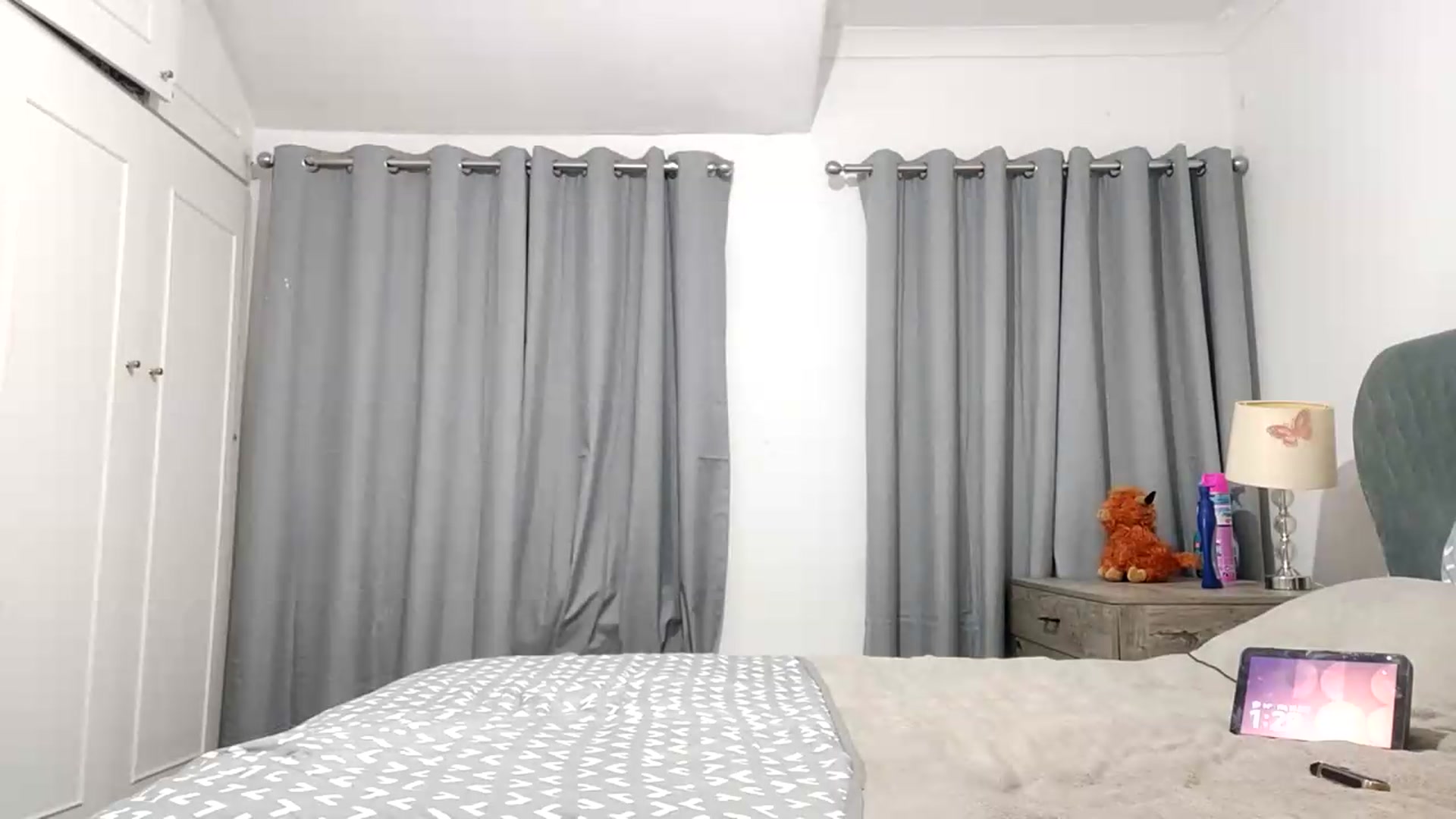 Gallery image thumbnail from RiaMartinez's myfreecams stream on, 06/12/2026, 24:43 image 15 of 20