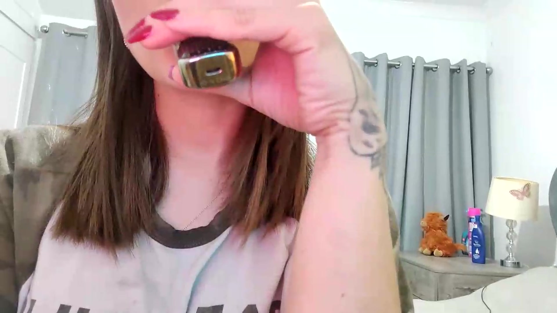 Gallery image thumbnail from RiaMartinez's myfreecams stream on, 06/16/2026, 03:24 image 9 of 20
