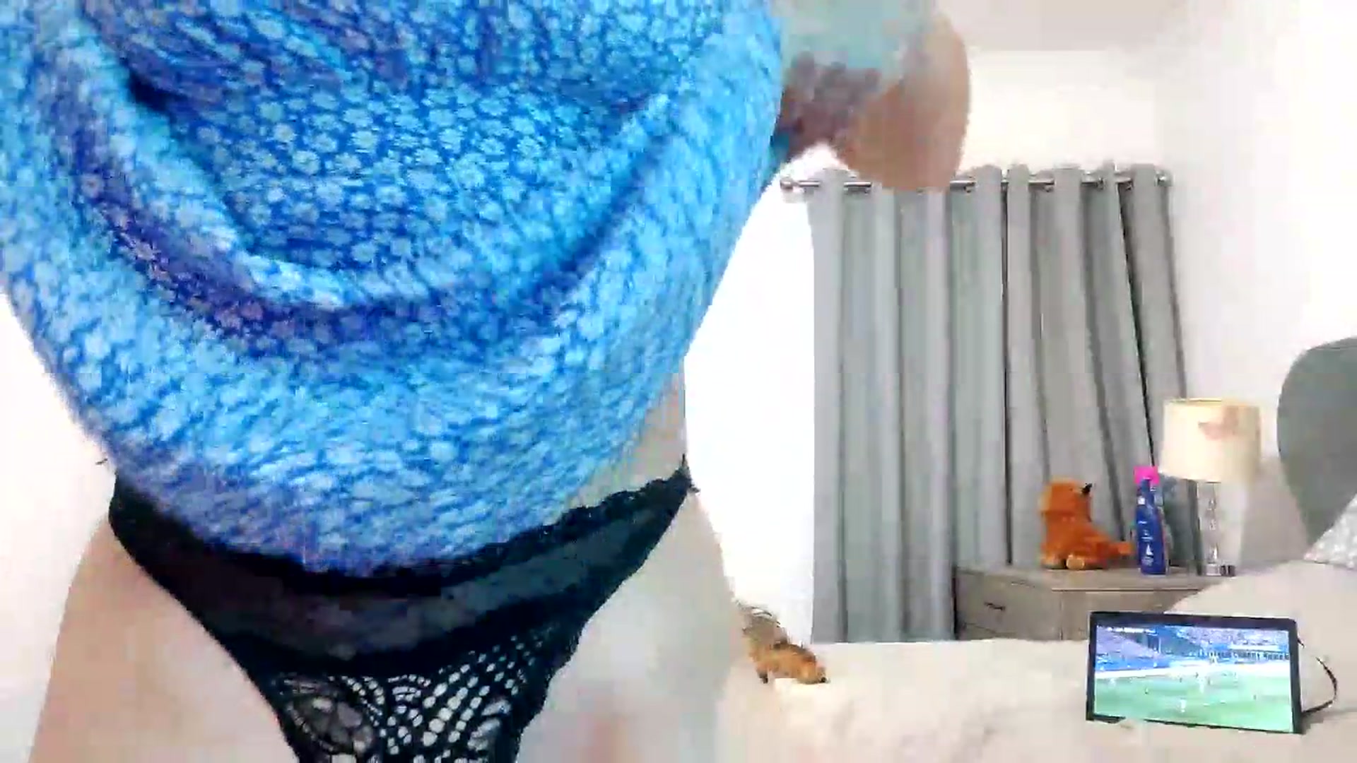 Gallery image thumbnail from RiaMartinez's myfreecams stream on, 06/19/2026, 23:43 image 10 of 20