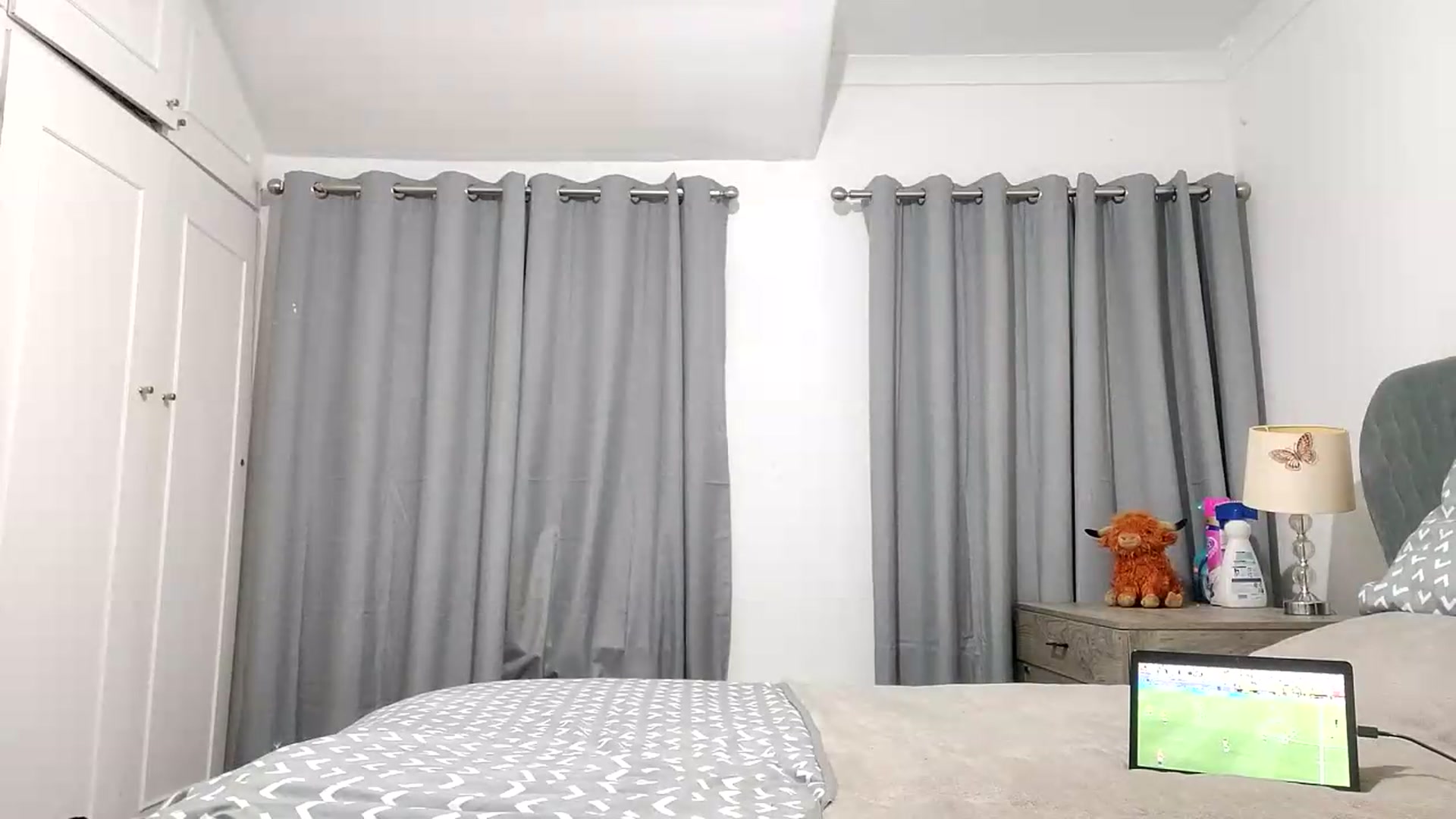 Gallery image thumbnail from RiaMartinez's myfreecams stream on, 07/06/2026, 24:43 image 6 of 20