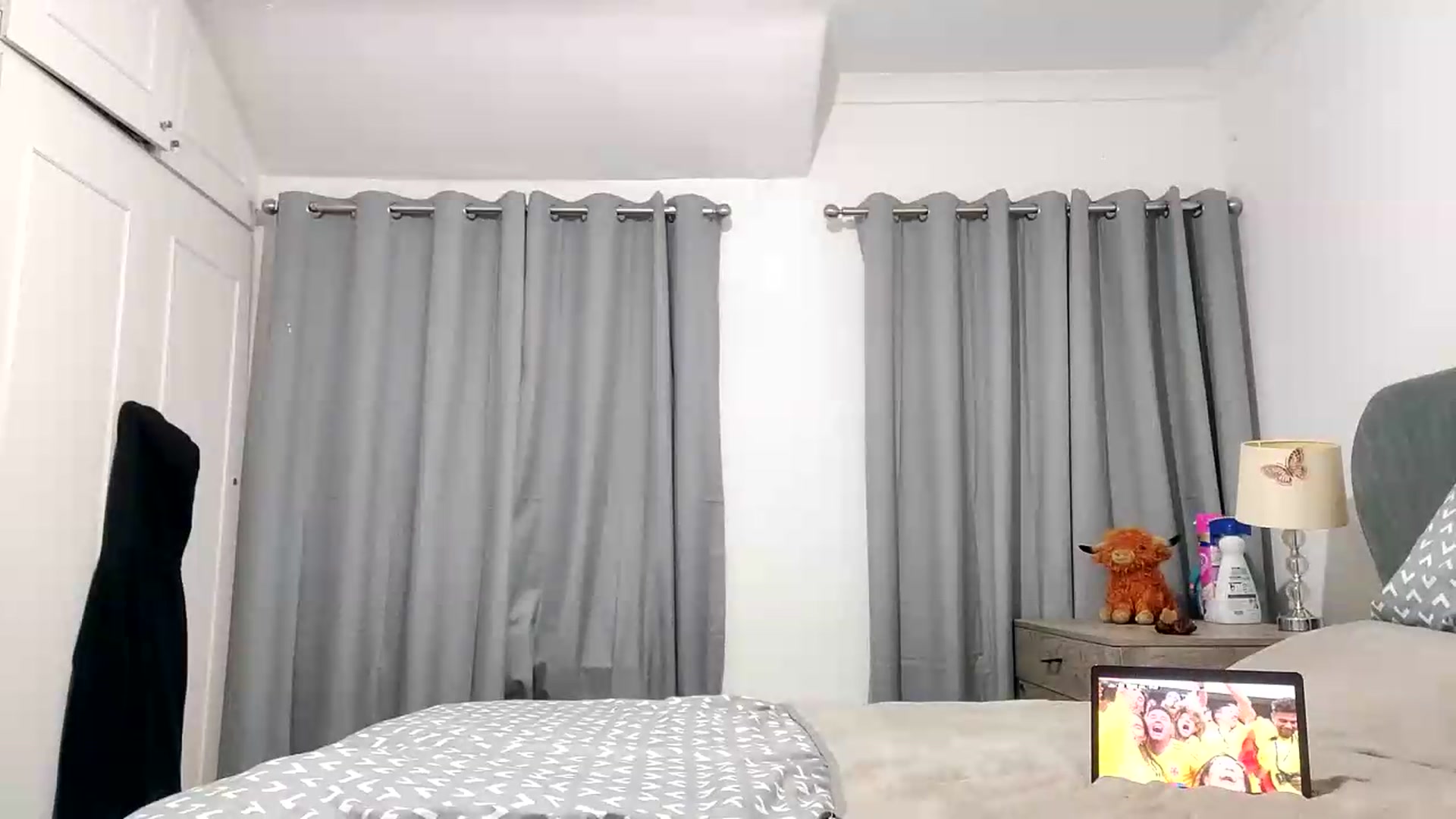 Gallery image thumbnail from RiaMartinez's myfreecams stream on, 07/08/2026, 24:53 image 4 of 20