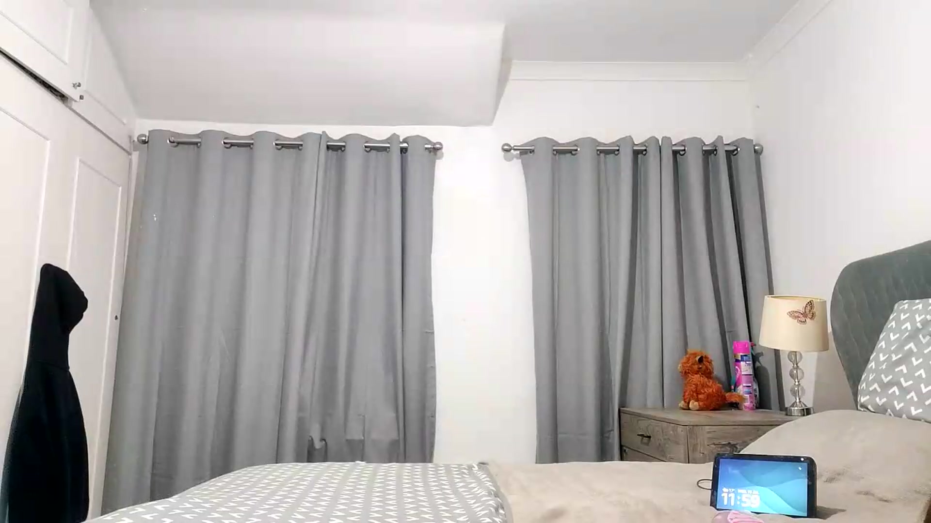 Gallery image thumbnail from RiaMartinez's myfreecams stream on, 07/16/2026, 24:40 image 13 of 20