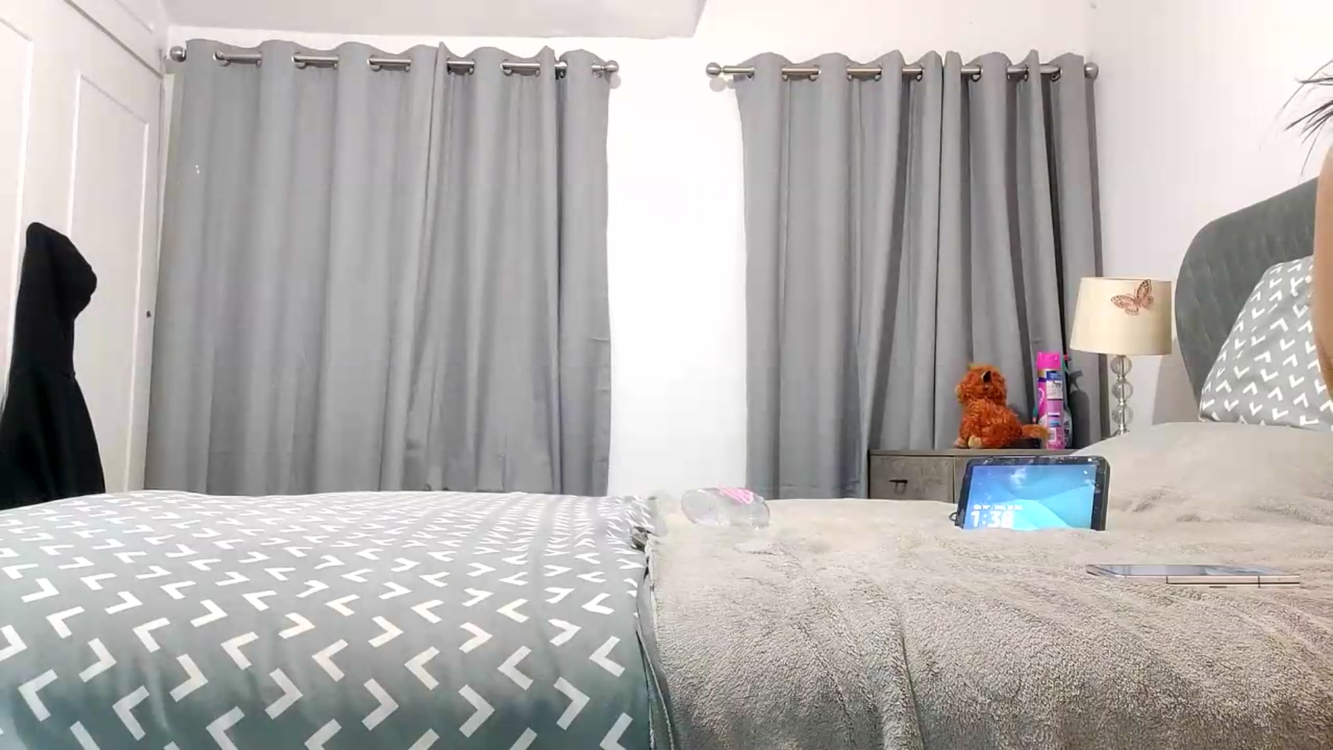 Gallery image thumbnail from RiaMartinez's myfreecams stream on, 07/16/2026, 24:45 image 17 of 20