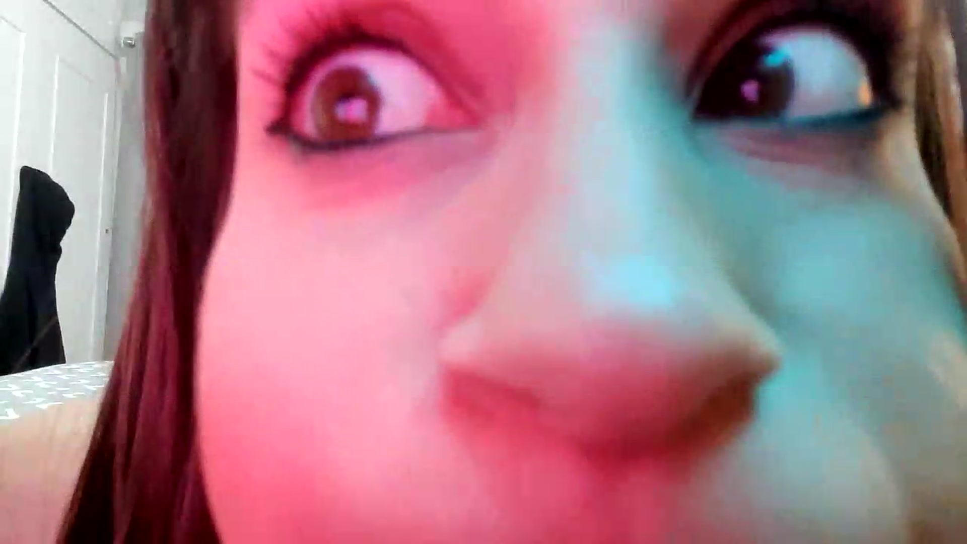 Gallery image thumbnail from RiaMartinez's myfreecams stream on, 07/19/2026, 02:13 image 14 of 20