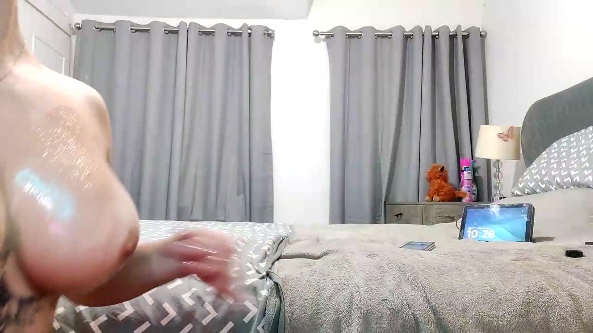 Gallery image thumbnail from RiaMartinez's myfreecams stream on, 07/31/2026, 21:48 image 16 of 20
