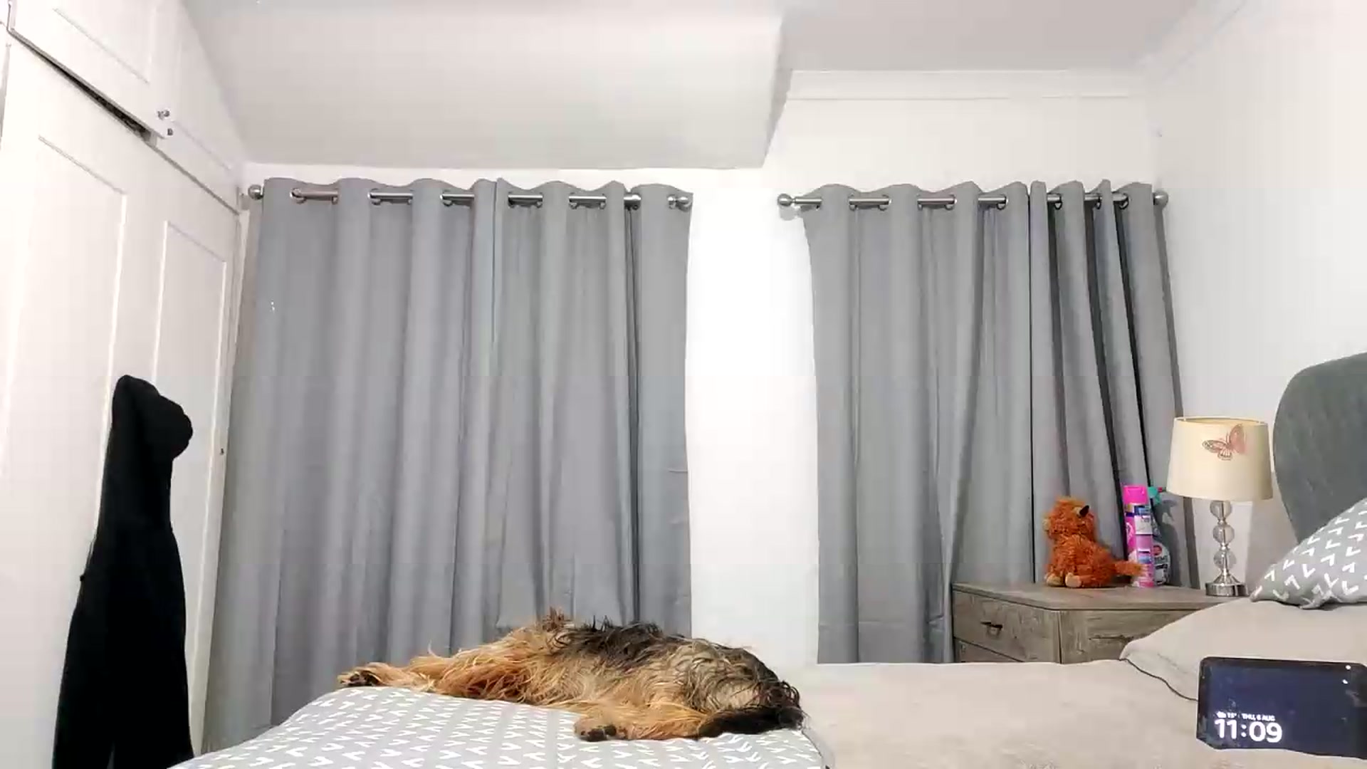 Gallery image thumbnail from RiaMartinez's myfreecams stream on, 08/06/2026, 23:34 image 12 of 20