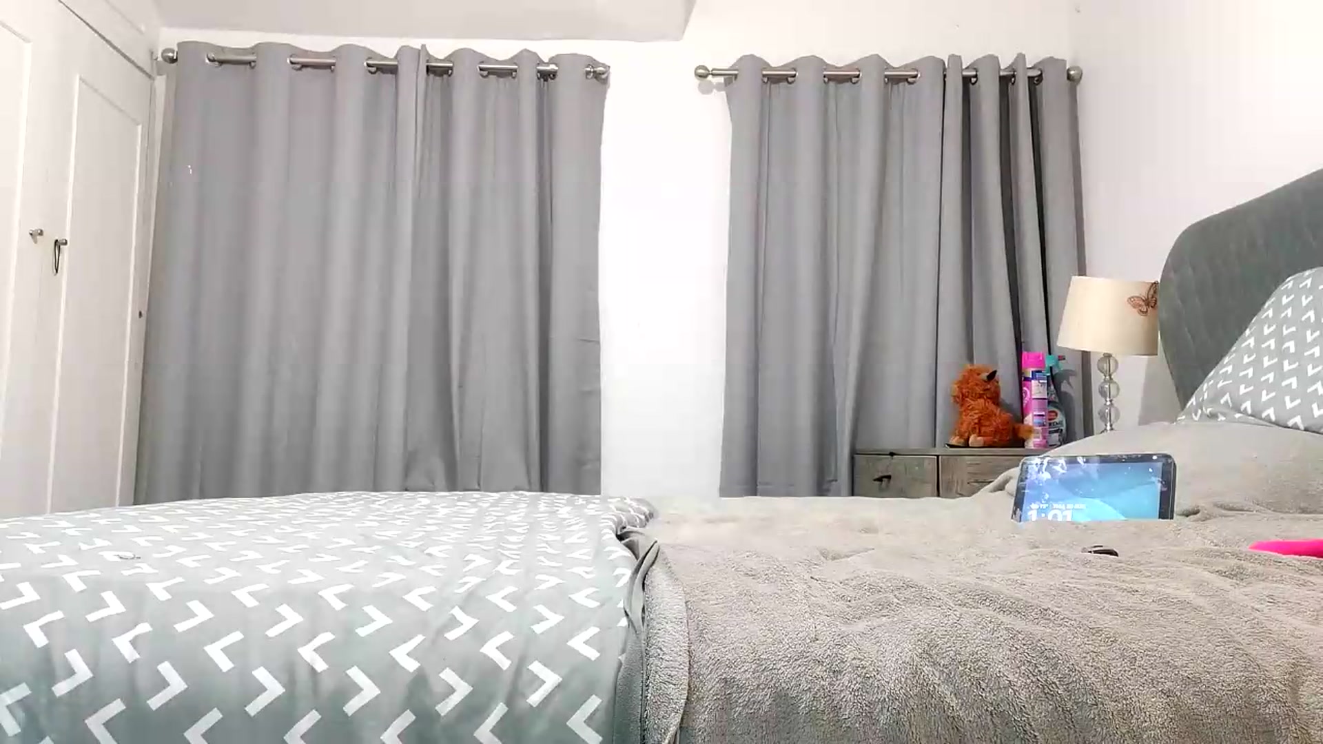 Gallery image thumbnail from RiaMartinez's myfreecams stream on, 08/20/2026, 24:30 image 19 of 20