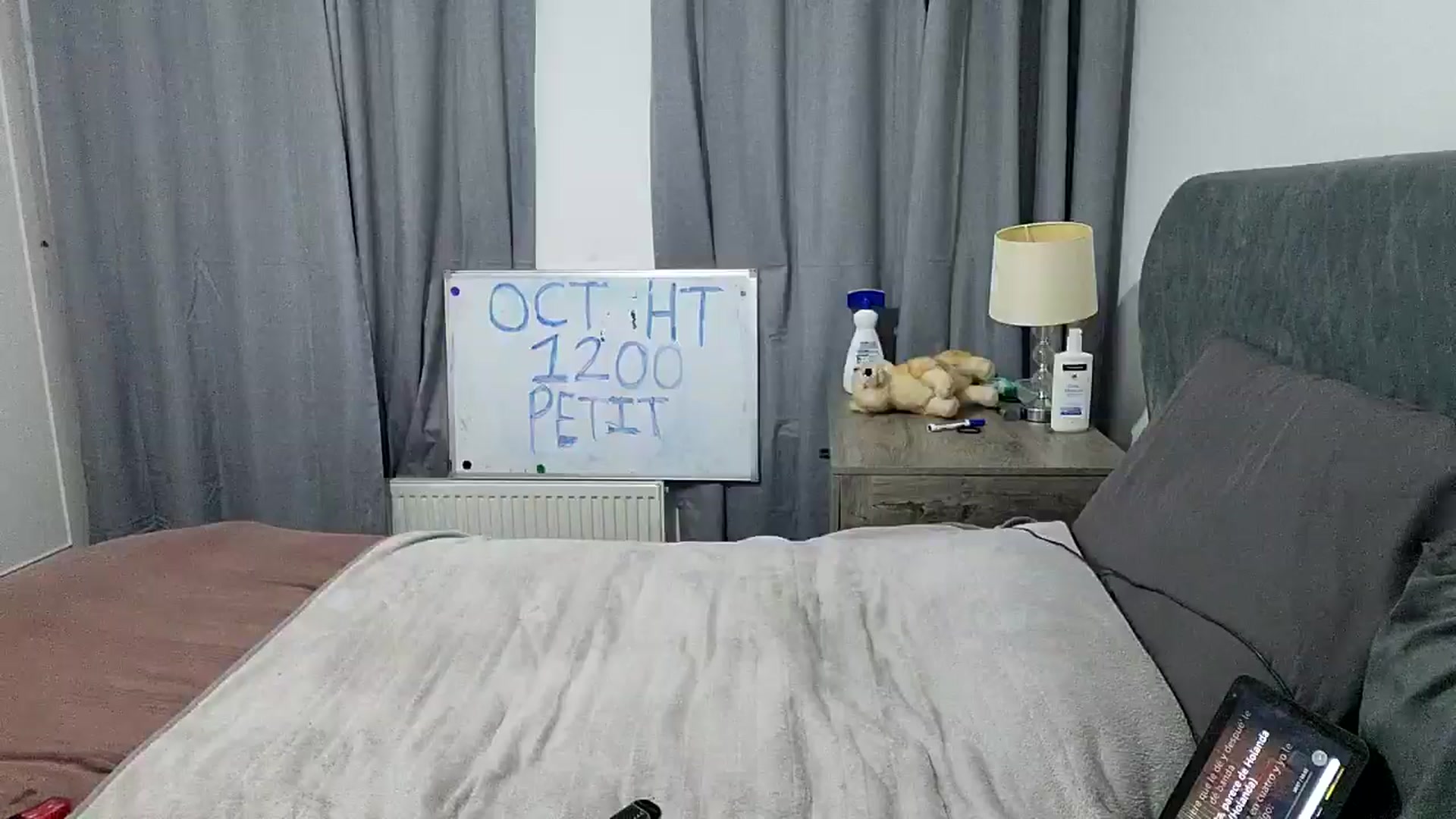 Gallery image thumbnail from RiaOnRerun's myfreecams stream on, 10/17/2024, 23:08 image 7 of 20