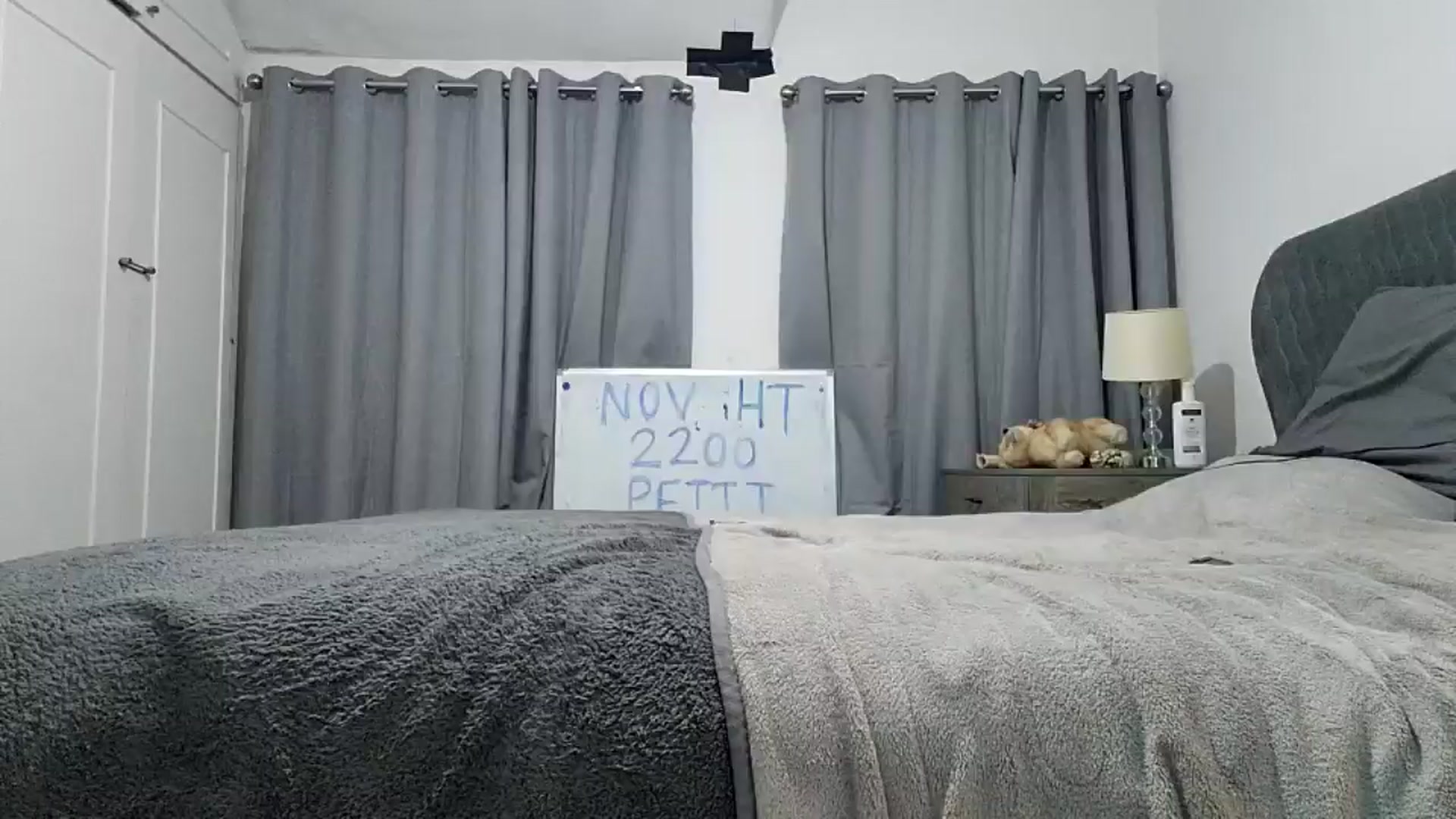 Gallery image thumbnail from Rialaska's myfreecams stream on, 11/07/2024, 02:52 image 2 of 20