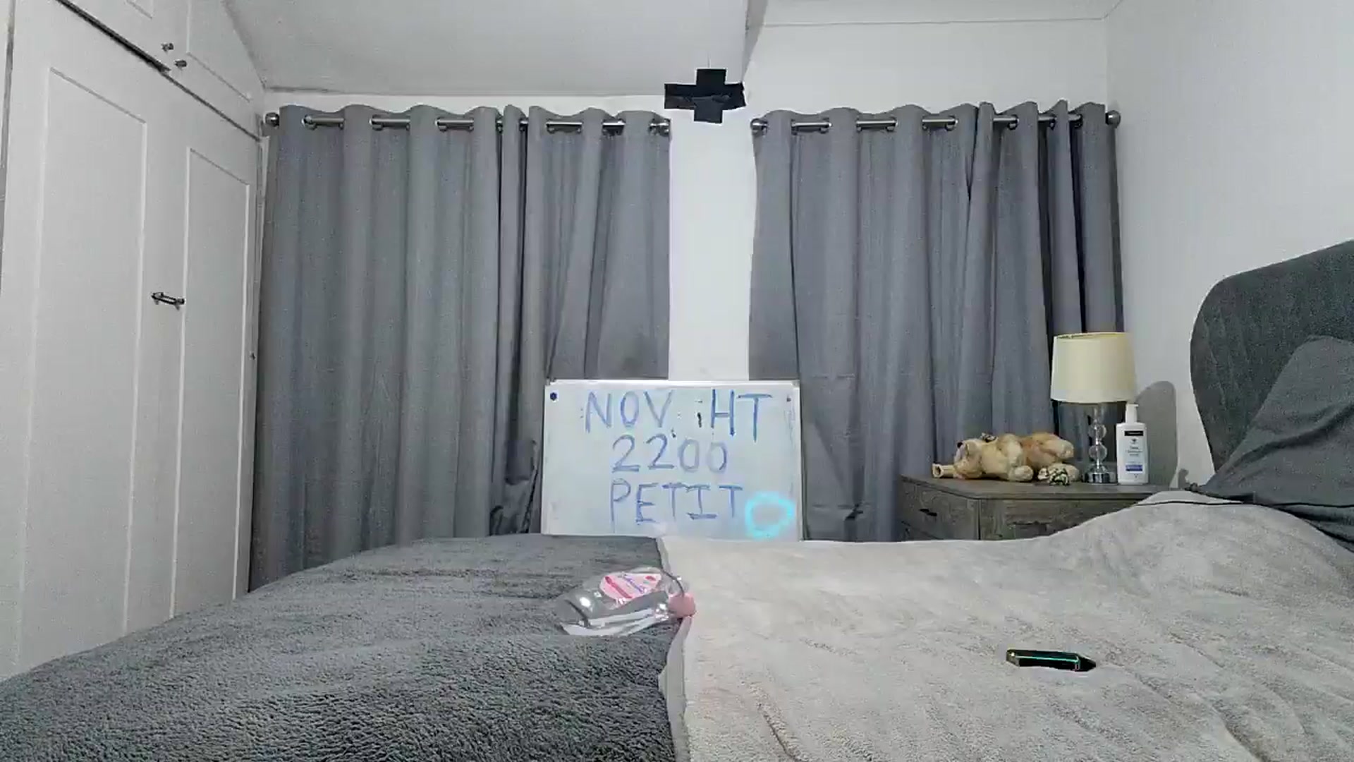 Gallery image thumbnail from Rialaska's myfreecams stream on, 11/07/2024, 03:22 image 6 of 20