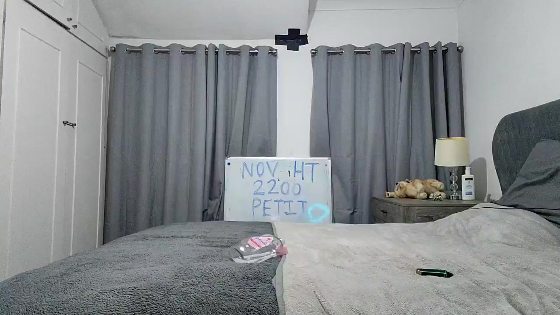 Gallery image thumbnail from Rialaska's myfreecams stream on, 11/07/2024, 03:22 image 4 of 20