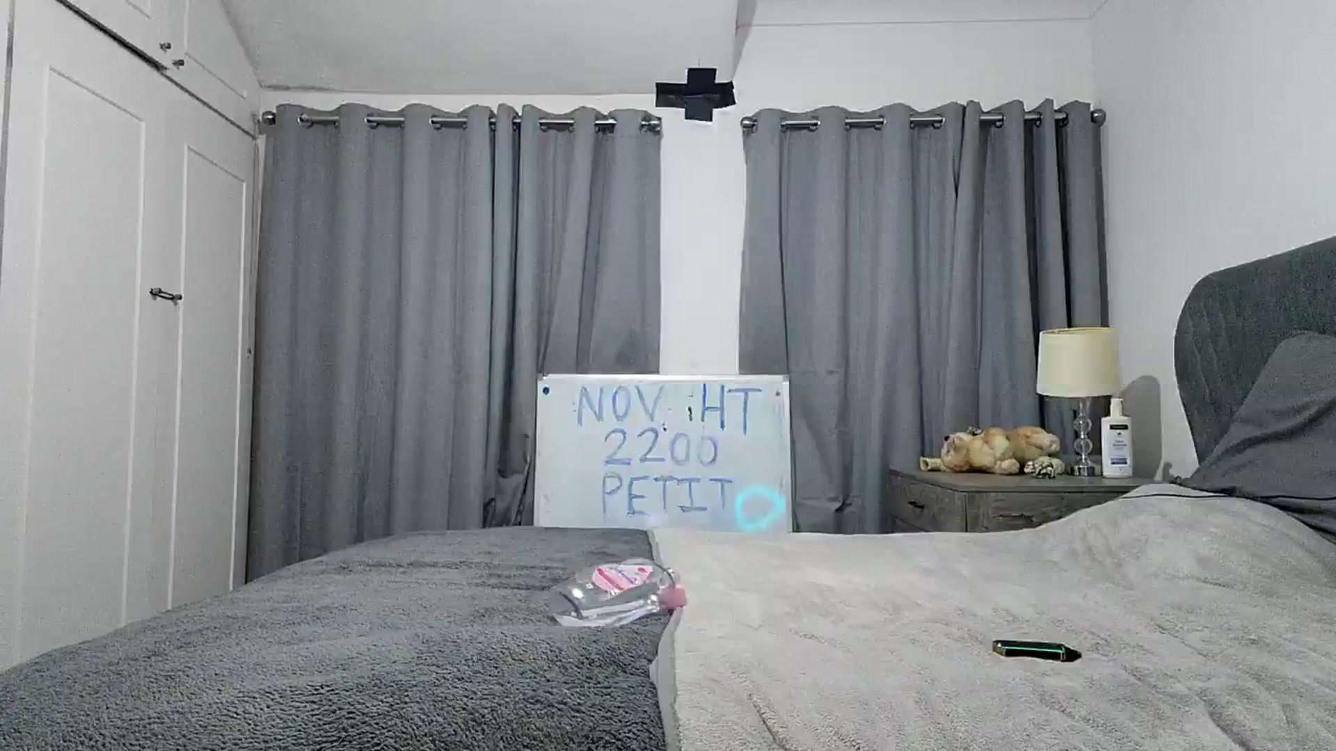 Gallery image thumbnail from Rialaska's myfreecams stream on, 11/07/2024, 03:22 image 5 of 20