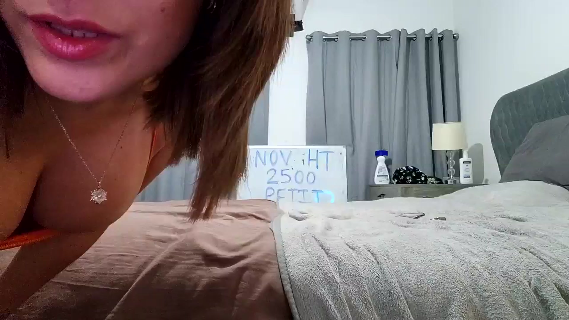 Gallery image thumbnail from Rialaska's myfreecams stream on, 11/14/2024, 01:52 image 17 of 20