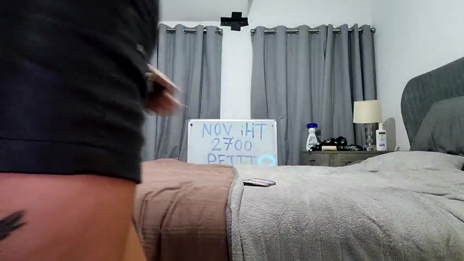 Gallery image thumbnail from Rialaska's myfreecams stream on, 11/18/2024, 23:27 image 14 of 20