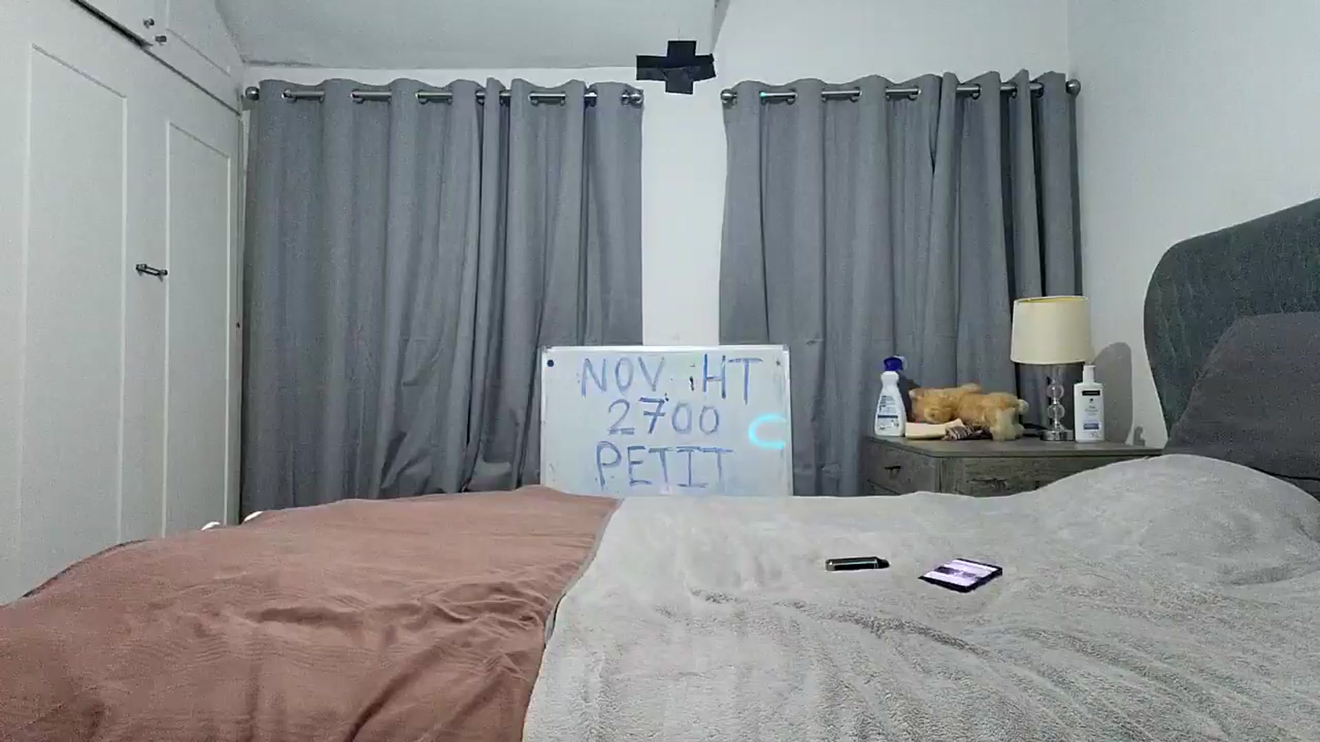 Gallery image thumbnail from Rialaska's myfreecams stream on, 11/24/2024, 24:27 image 9 of 20