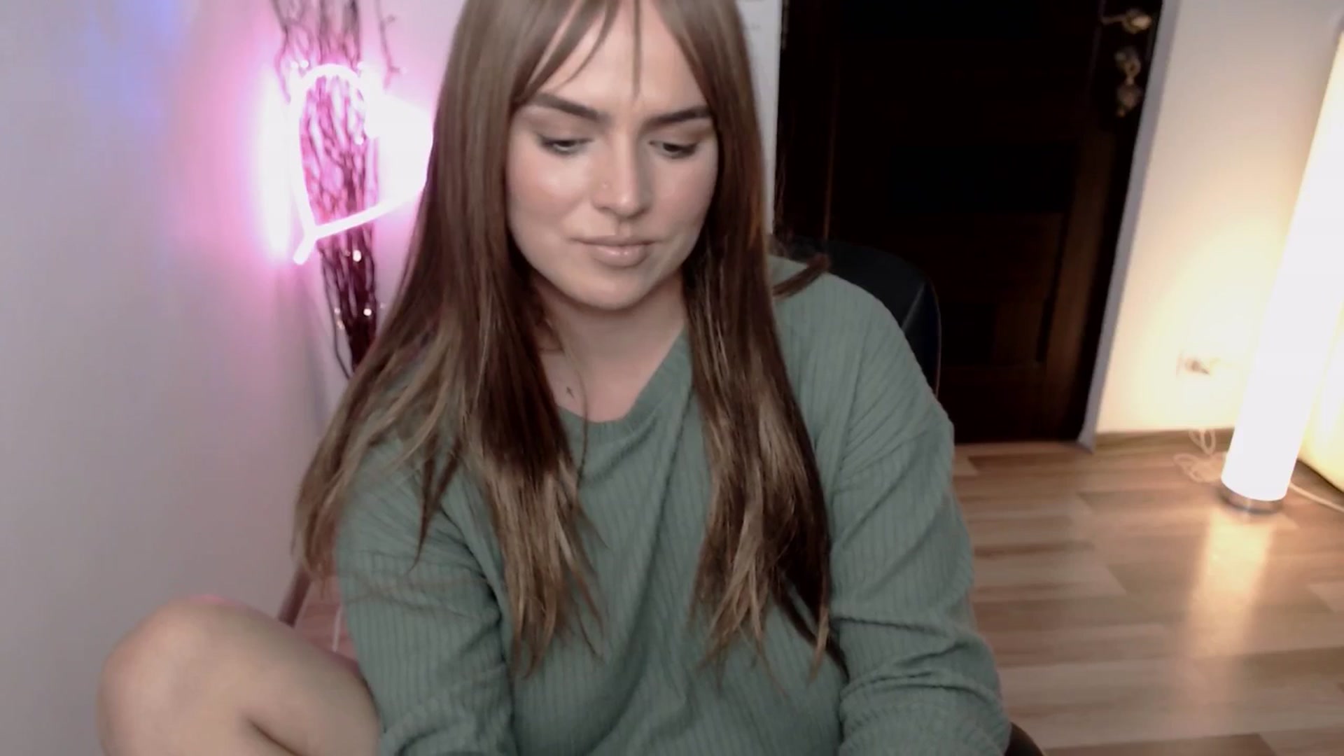 Gallery image thumbnail from RianaCrystal's myfreecams stream on, 02/10/2026, 16:39 image 15 of 20