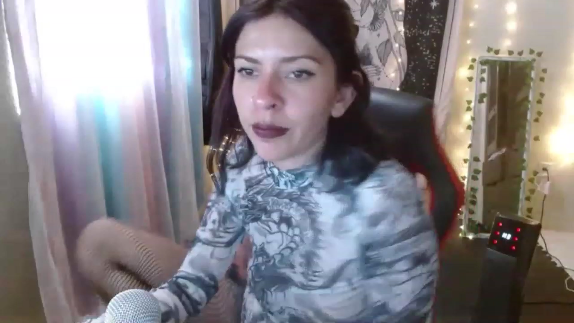 Gallery image thumbnail from Rihannonn's myfreecams stream on, 12/31/2022, 21:24 image 9 of 20