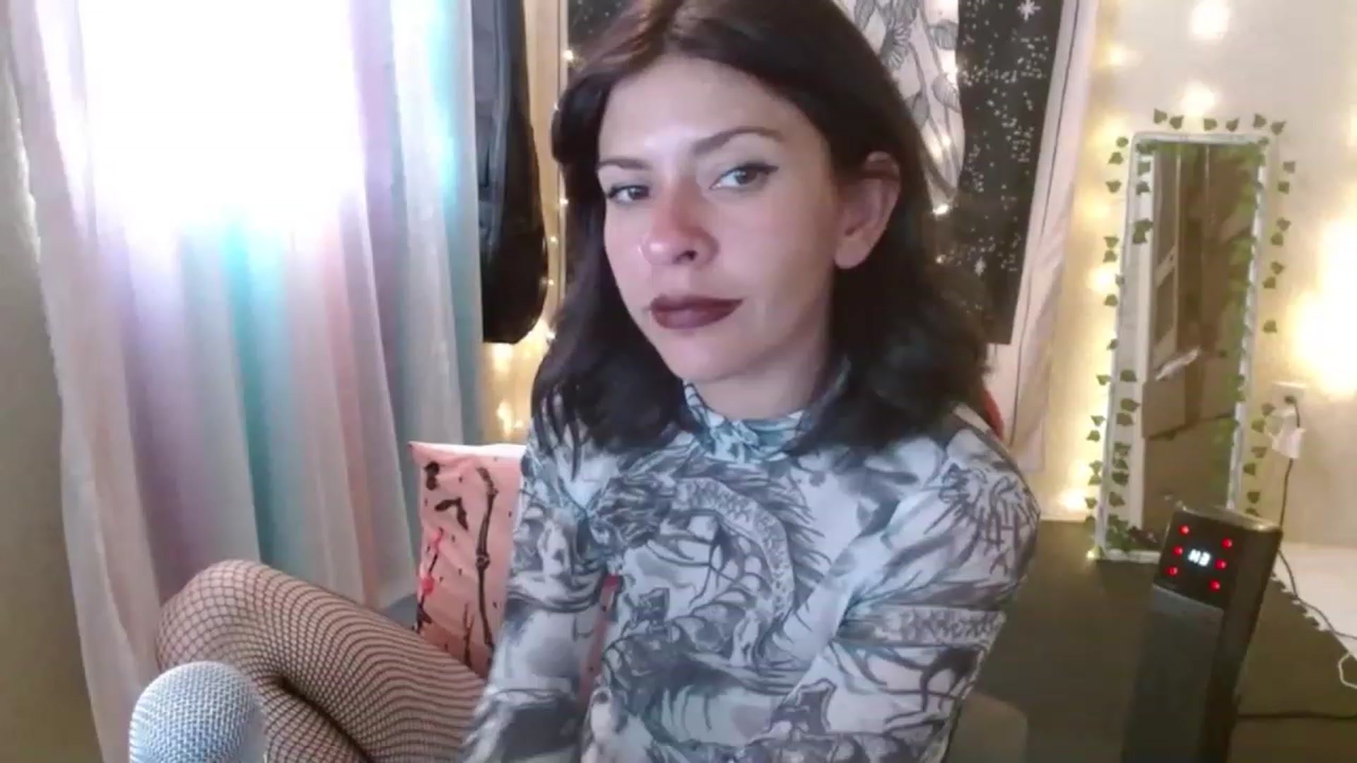 Gallery image thumbnail from Rihannonn's myfreecams stream on, 12/31/2022, 21:24 image 15 of 20